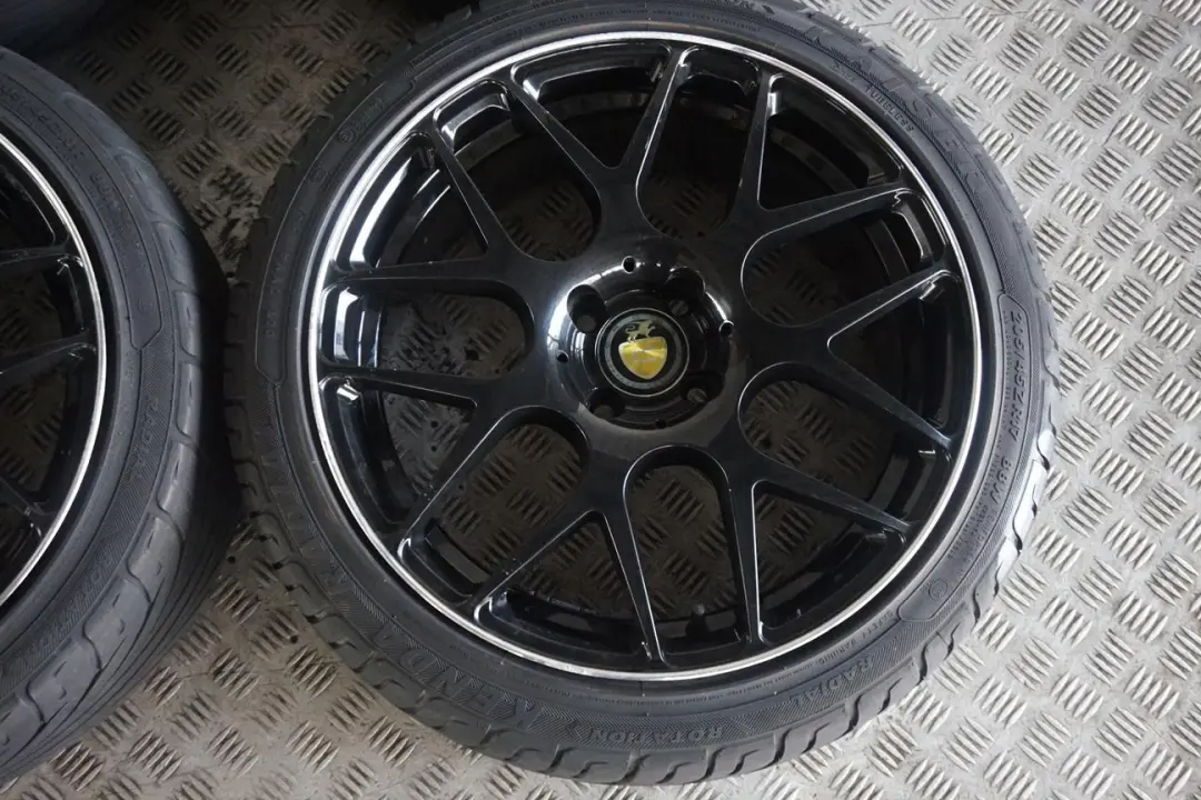 Complete Set 4x Wheel with Tyres 17" 7,5 VIA to BMW MINI Cooper One R50 R55 R56 R57 with Part number VIA 732 BMW MINI Cooper One R50 R55 R56 R57 Complete Set 4x Wheel with Tyres 17" 7,5 VIA - SKU SET R56 VIA 732 - Part number VIA 732
