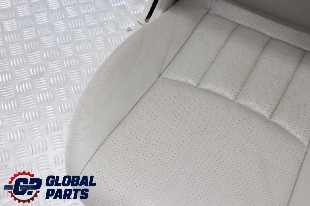 C-Klasse Limousine Grau Leder Sitze mit Türverkleidung für Mercedes mit Teilenummer W203 Mercedes C-Klasse Limousine Grau Leder Sitze mit Türverkleidung - SKU W203 Seats - Teilenummer W203