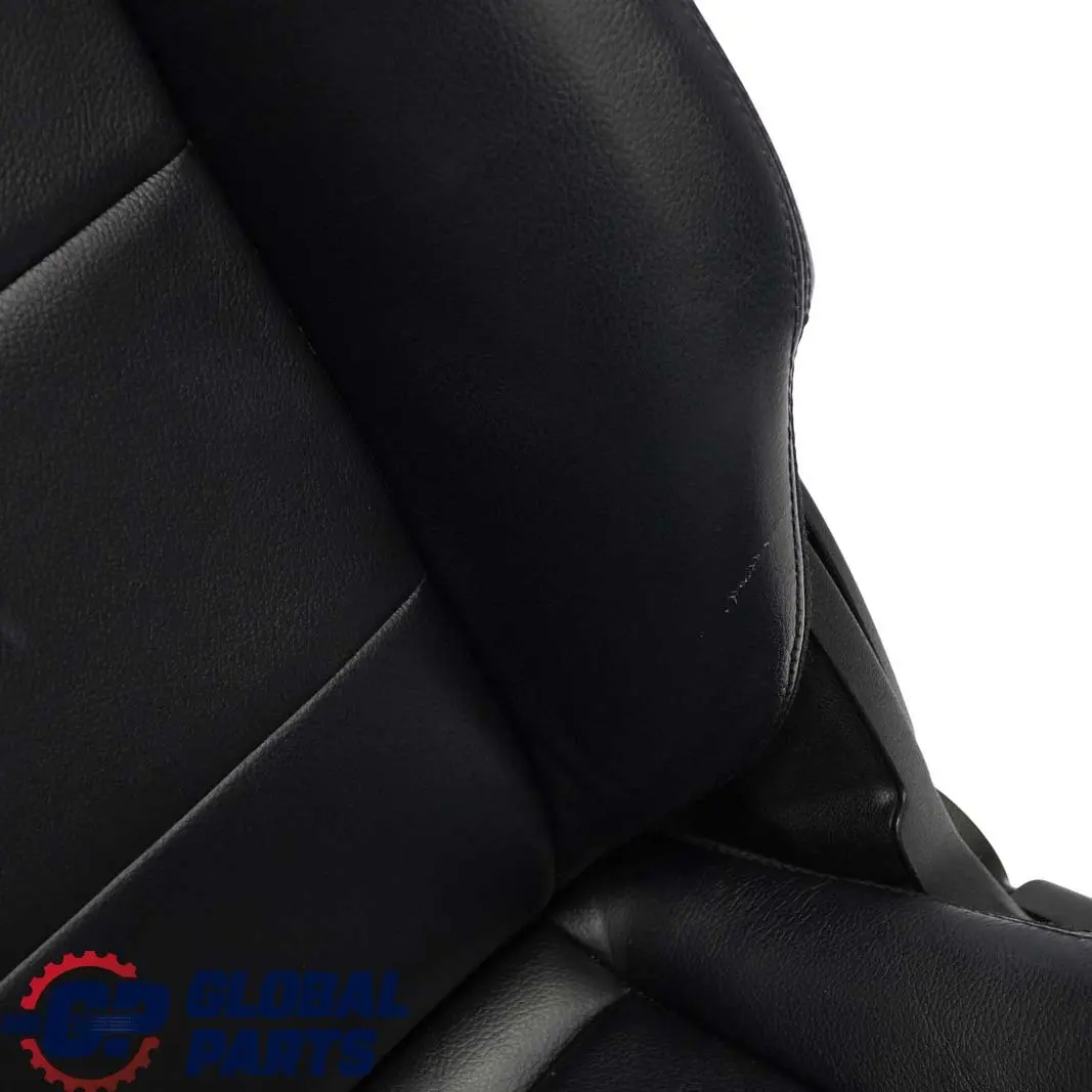 Fotel kanapa skóra komfort do MERCEDES B o numerze W245 MERCEDES B Fotel kanapa skóra komfort - SKU W245 Seats - Numer Części W245