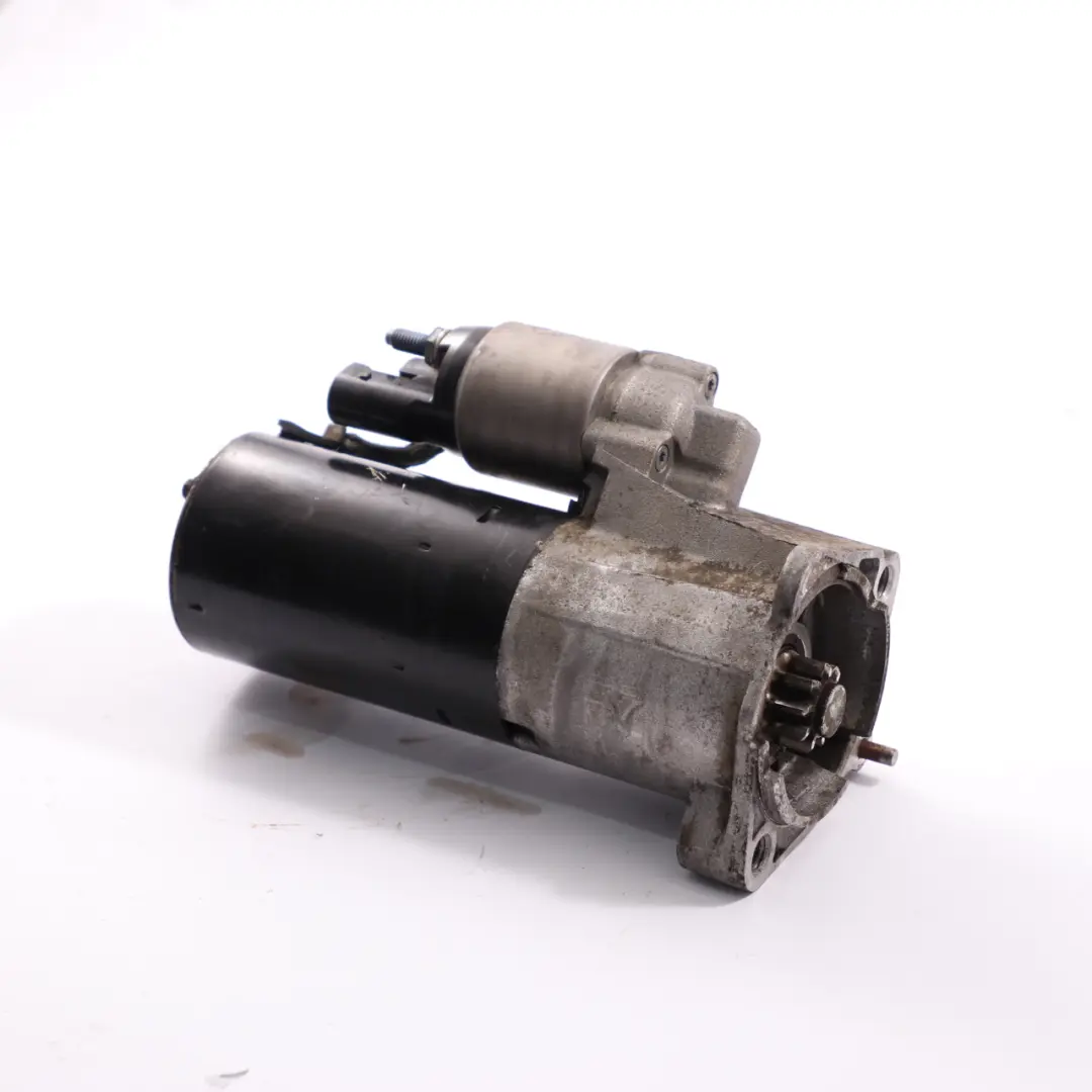 Motorino di avviamento motore diesel Bosch 000 per Audi A4 B7 con numero di parte 0001125053 Audi A4 B7 Motorino di avviamento motore diesel Bosch 000 - SKU 1125053 - Numero di parte 0001125053