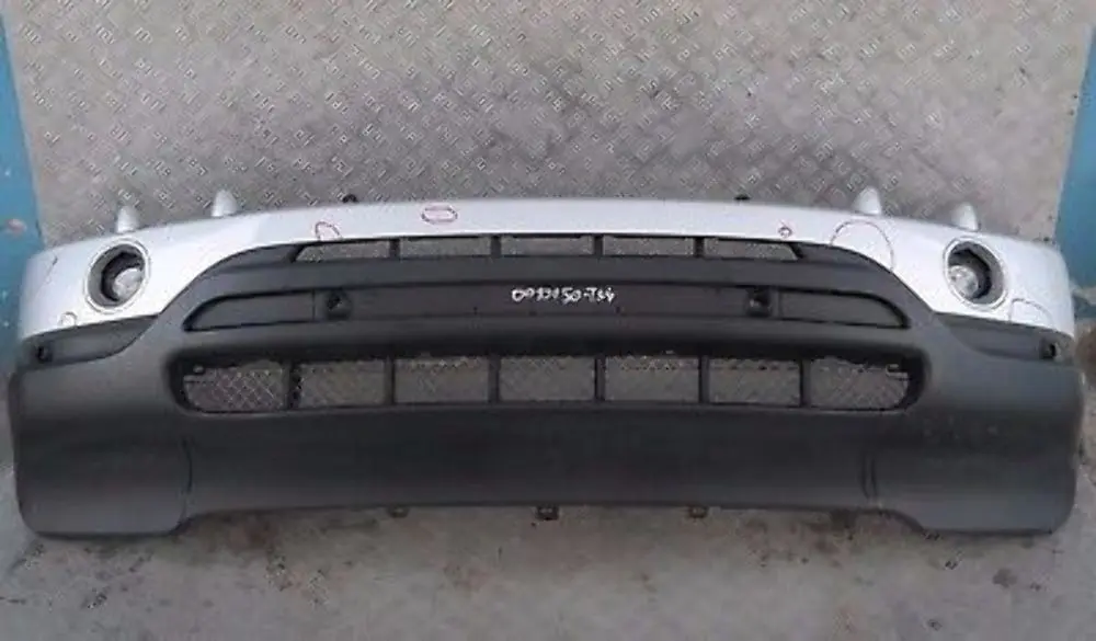 Zderzak przedni przód titansilber 354 do BMW E53 X5 o numerze 10150 BMW E53 X5 Zderzak przedni przód titansilber 354 - SKU 0010150-TS4 - Numer Części 10150