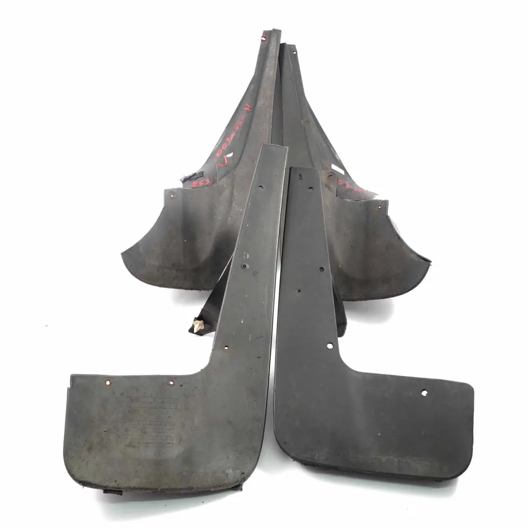 Bavettes Avant Arrière Set 0026936 pour BMW X5 E53 à propos du numéro de pièce 0026930 BMW X5 E53 Bavettes Avant Arrière Set 0026936 - SKU 0026930-1 - Numéro de pièce 0026930