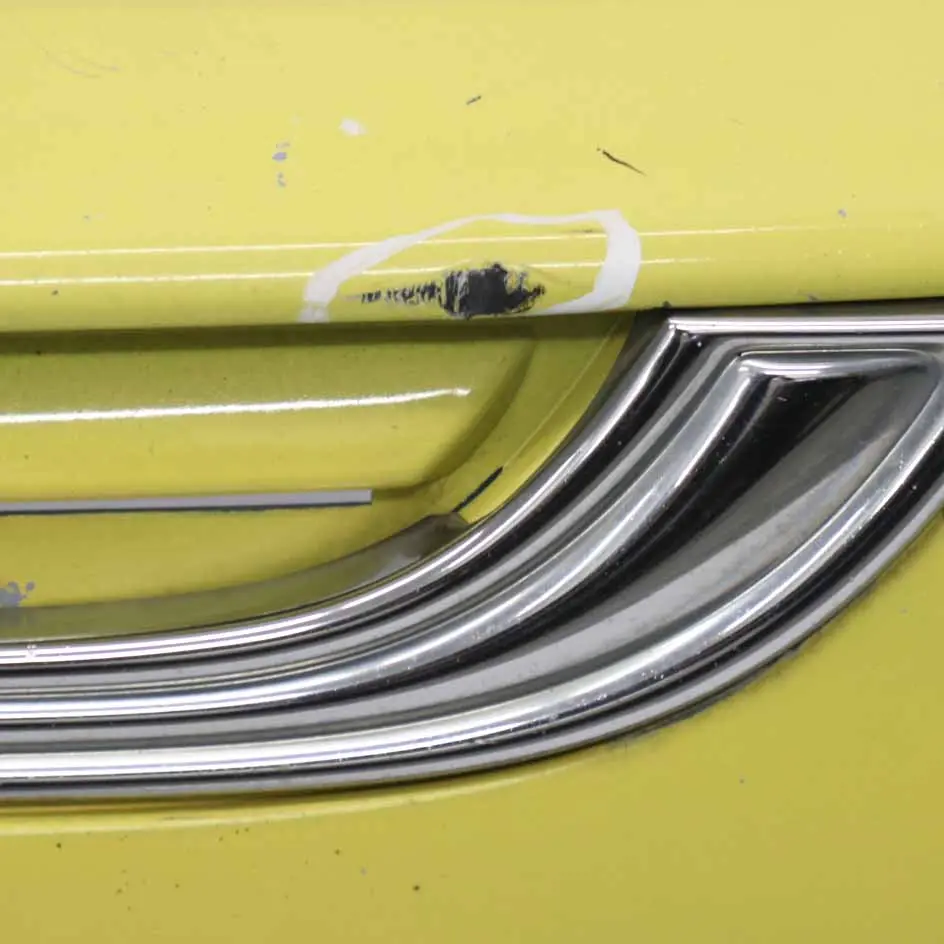 Rivestimento pannello paraurti anteriore Giallo Liquido - 902 per Mini Cooper R50 con numero di parte 0029895 Mini Cooper R50 Rivestimento pannello paraurti anteriore Giallo Liquido - 902 - SKU 0029895-YEL - Numero di parte 0029895