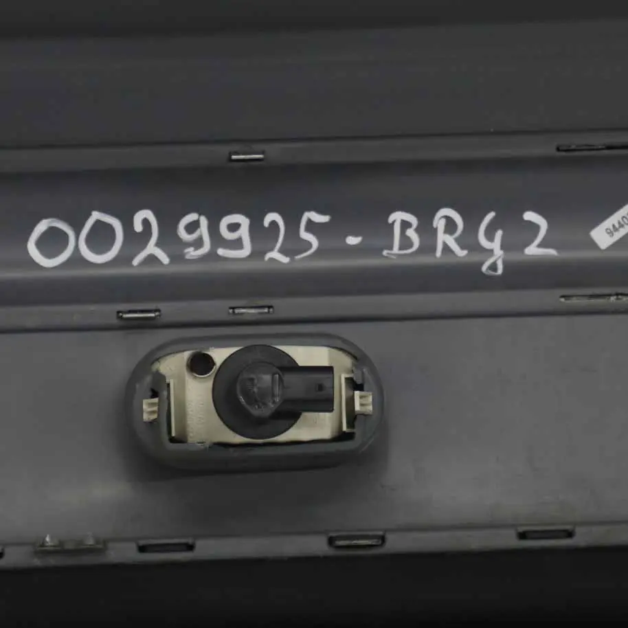 Parachoques trasero British Racing Green Metallic - 895 para Mini Cooper R50 con número de pieza 0029925 Mini Cooper R50 Parachoques trasero British Racing Green Metallic - 895 - SKU 0029925-BRG2 - Número de pieza 0029925