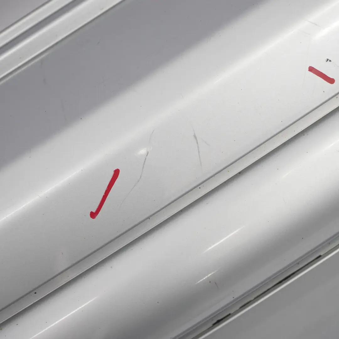 Heckstoßstangenverkleidung Pure Silber Metallic - 900 für Mini R50 mit Teilenummer 0029926 Mini R50 Heckstoßstangenverkleidung Pure Silber Metallic - 900 - SKU 0029926-PS1 - Teilenummer 0029926