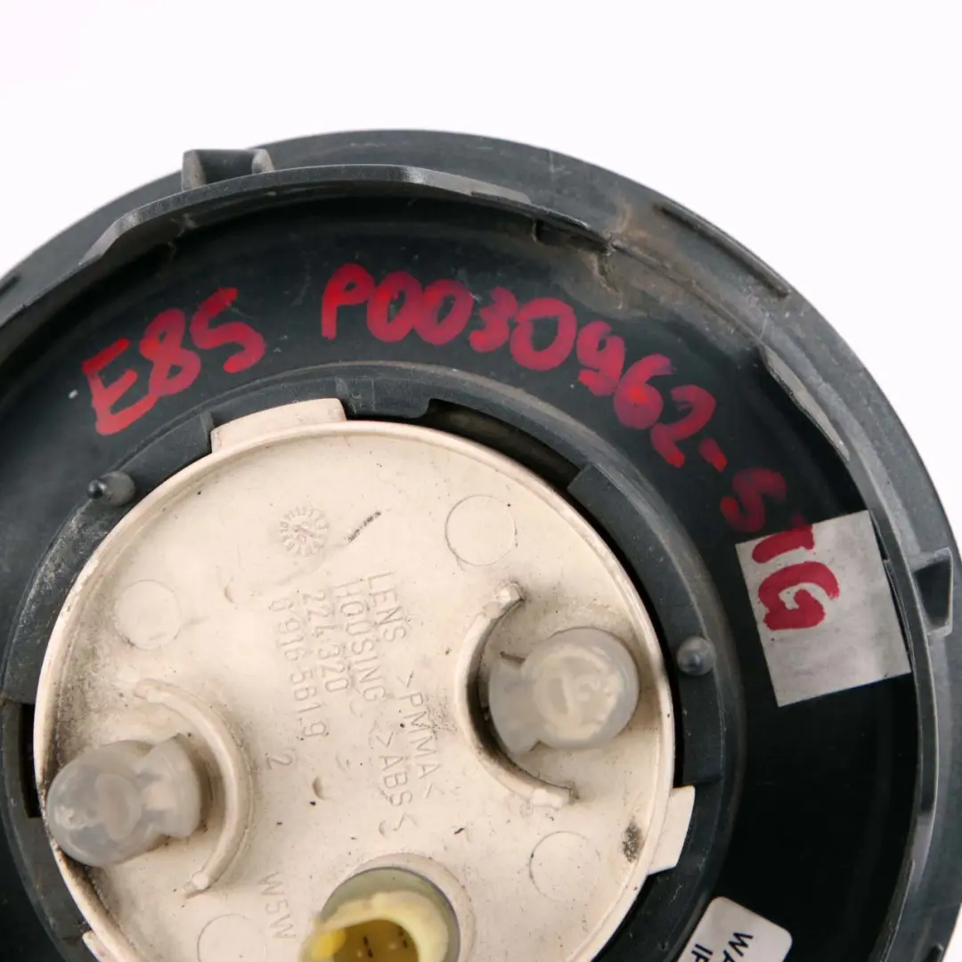 Indicator Repeater Emblem Right O/S Sterlinggrau Grey 472 to BMW Z4 E85 Cover with Part number 0030962 BMW Z4 E85 Cover Indicator Repeater Emblem Right O/S Sterlinggrau Grey 472 - SKU 0030962-STG - Part number 0030962