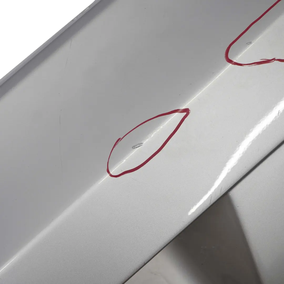 Zderzak Tylny Titansilber - 354 do BMW Z4 E85 o numerze 0031136 BMW Z4 E85 Zderzak Tylny Titansilber - 354 - SKU 0031136-TS2 - Numer Części 0031136