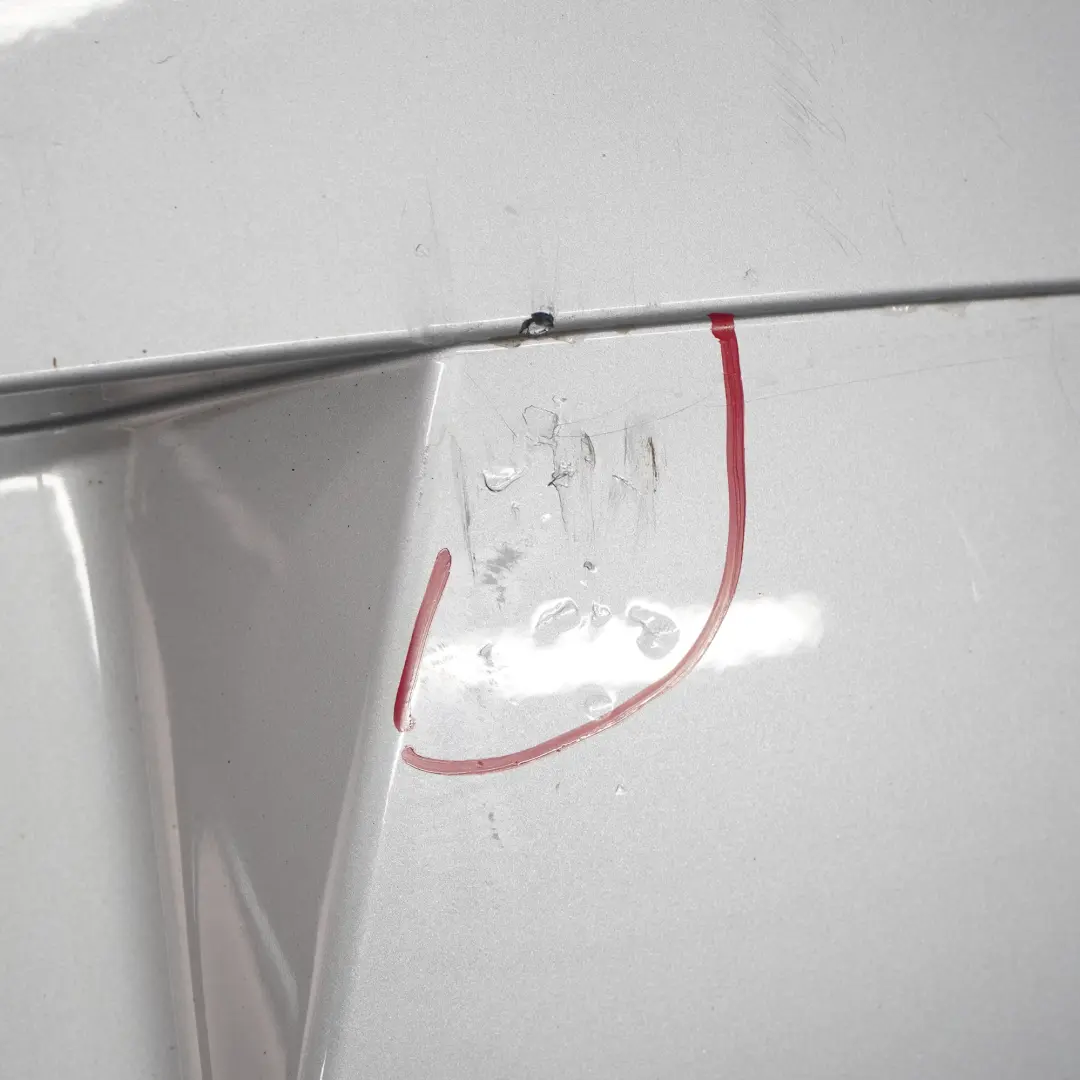 Bumper Trim Panel Titansilber Silver Metallic - 354 to BMW Z4 E85 Convertible Rear with Part number 0031136 BMW Z4 E85 Convertible Rear Bumper Trim Panel Titansilber Silver Metallic - 354 - SKU 0031136-TS3 - Part number 0031136