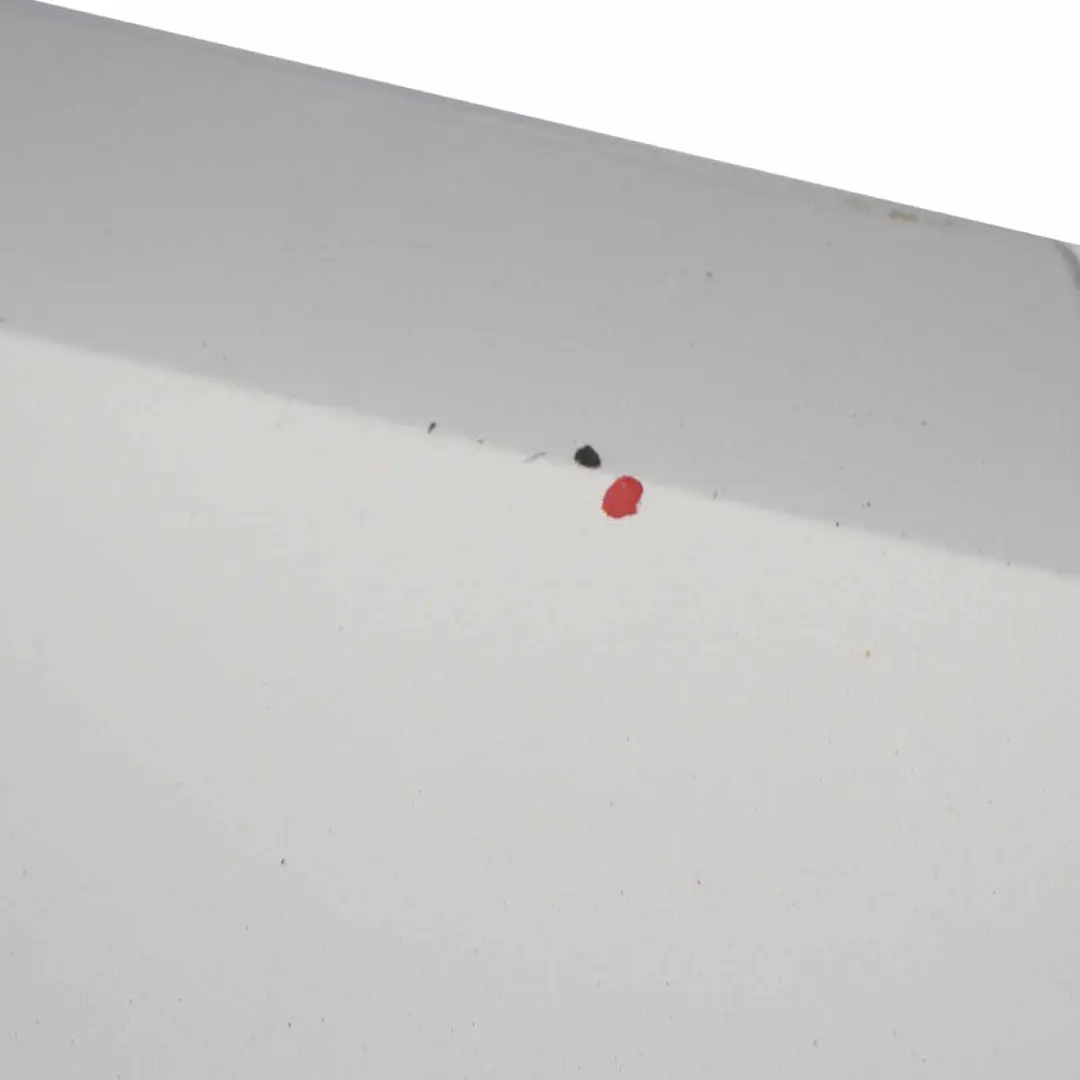 Bumper Trim Panel Titansilber Silver Metallic - 354 to BMW Z4 E85 Convertible Rear with Part number 0031136 BMW Z4 E85 Convertible Rear Bumper Trim Panel Titansilber Silver Metallic - 354 - SKU 0031136-TS3 - Part number 0031136