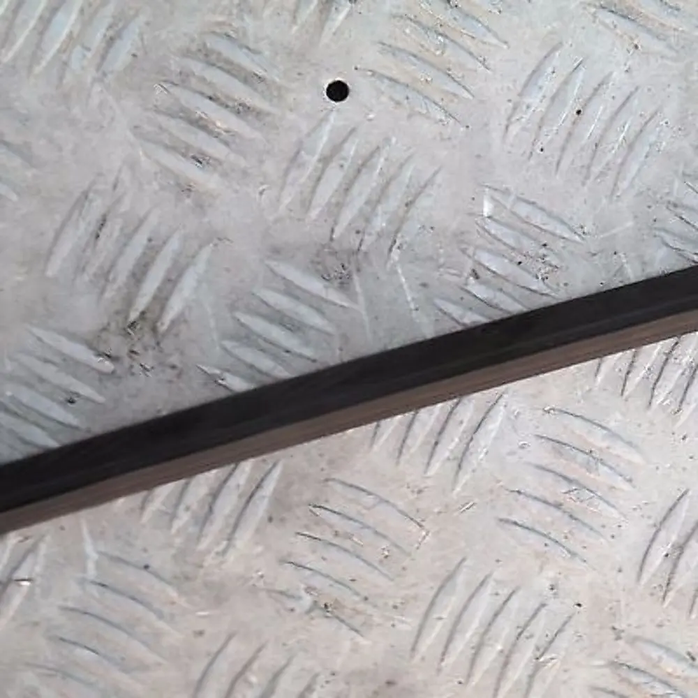 Left Roof Moulding Railing Gutter Rail N/S Black Sapphire to BMW 5 Series E60 E60N with Part number 7070195 BMW 5 Series E60 E60N Left Roof Moulding Railing Gutter Rail N/S Black Sapphire - SKU 0031141-BS - Part number 7070195