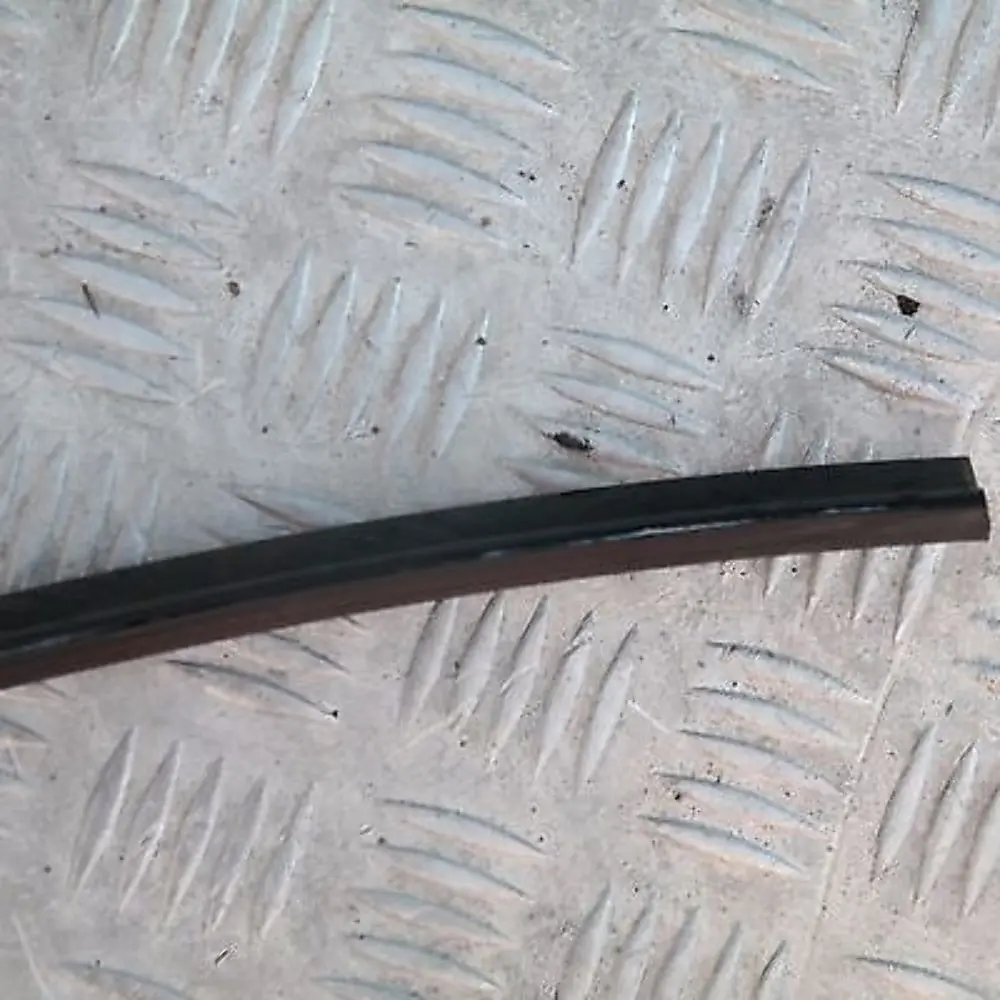BMW 5 Series E60 E60N Right roof moulding railing gutter O/S Black Sapphire 475 - SKU 0031142-BS - Part number 7070196