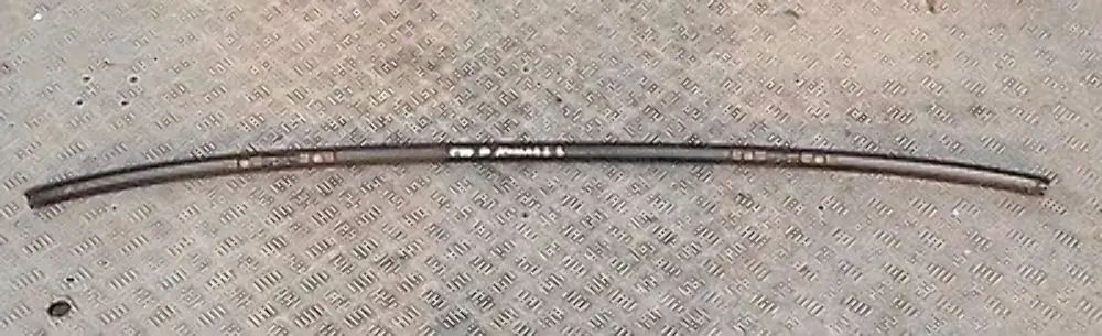 Right Roof Moulding Railing Gutter O/S Schwarz 2 Black - 668 to BMW E60 with Part number 7070196 BMW E60 Right Roof Moulding Railing Gutter O/S Schwarz 2 Black - 668 - SKU 0031142-SCH - Part number 7070196