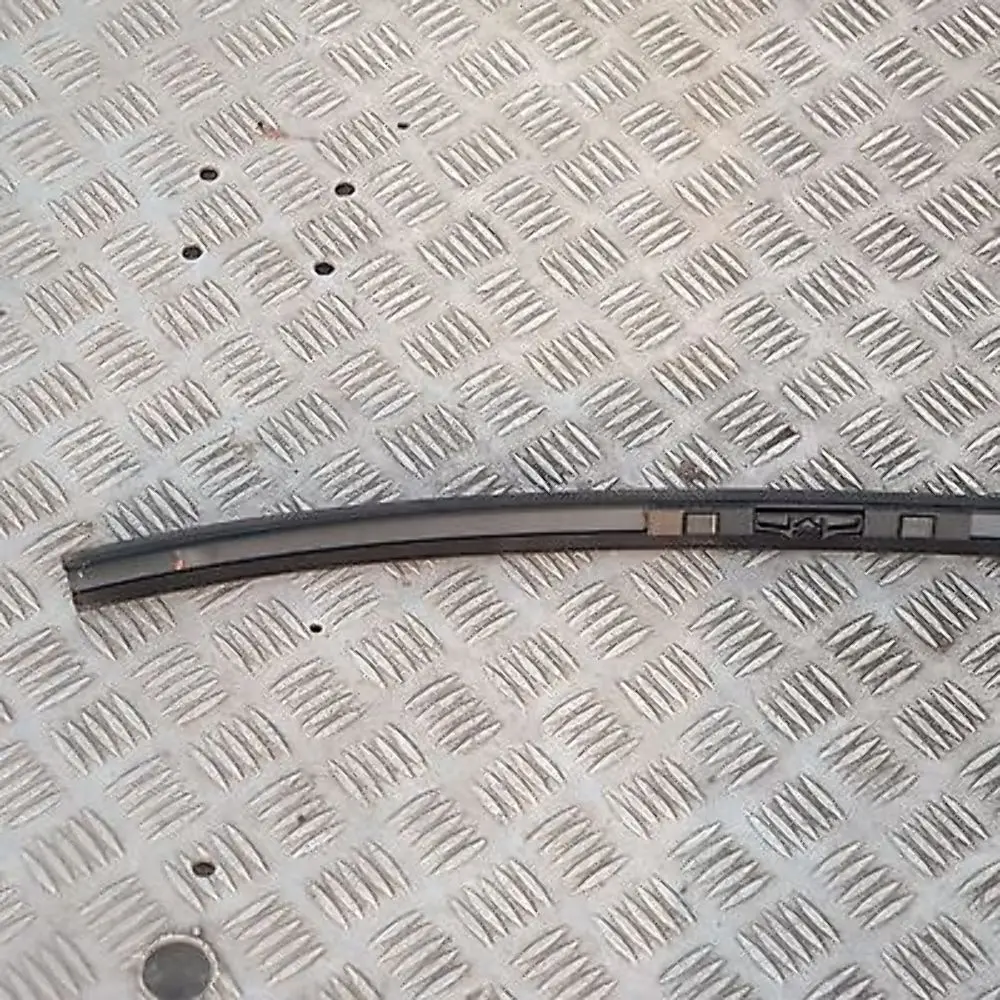 BMW 5 er E60 E60N Zierleiste Dach Lackiert Rechts Schwarz - SKU 0031142-SCH - Teilenummer 7070196