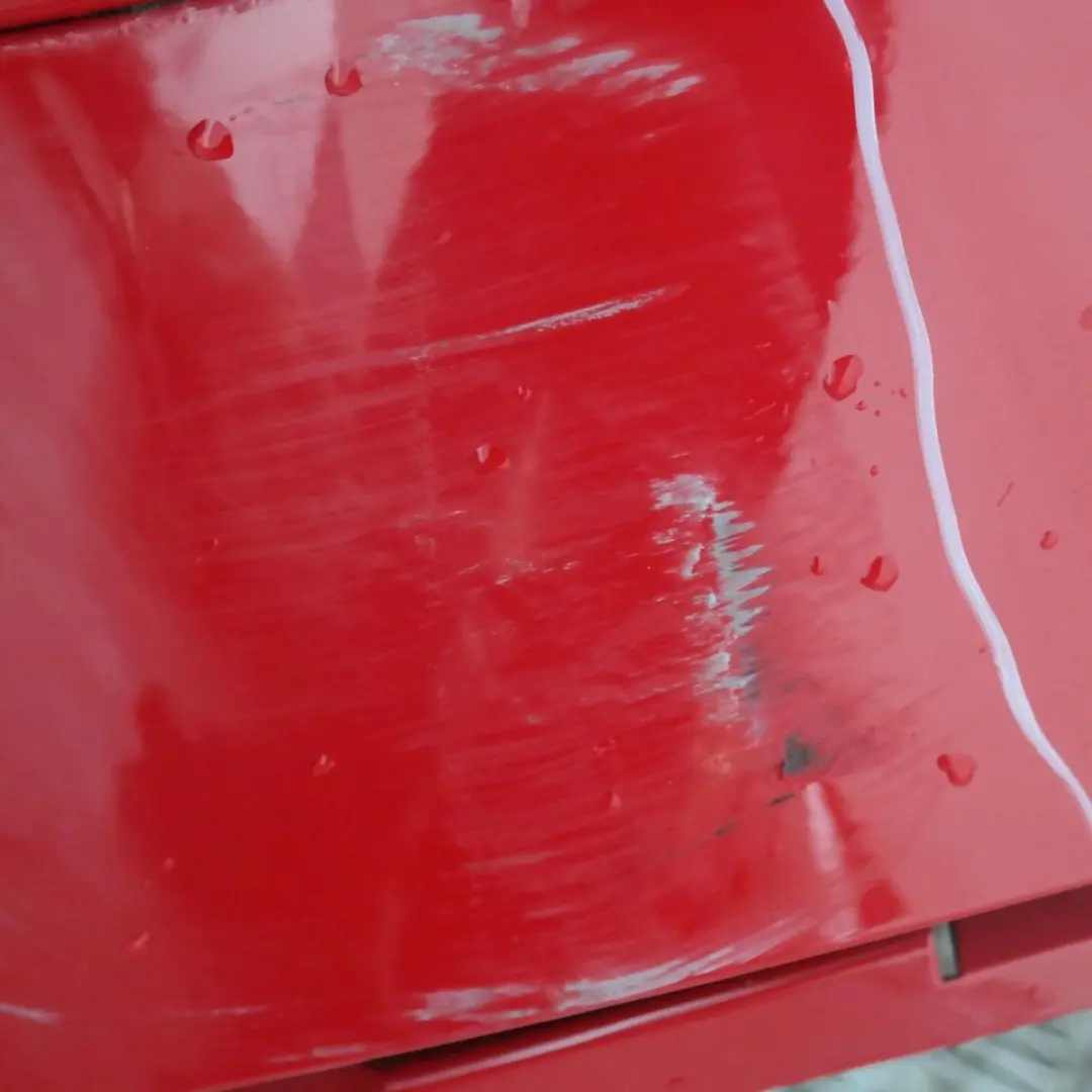 BMW 1 er 3 E87 Verkleidung Stossfänger lackiert hinten PDC Japanrot 438 - SKU 0032630-JR3 - Teilenummer 32630