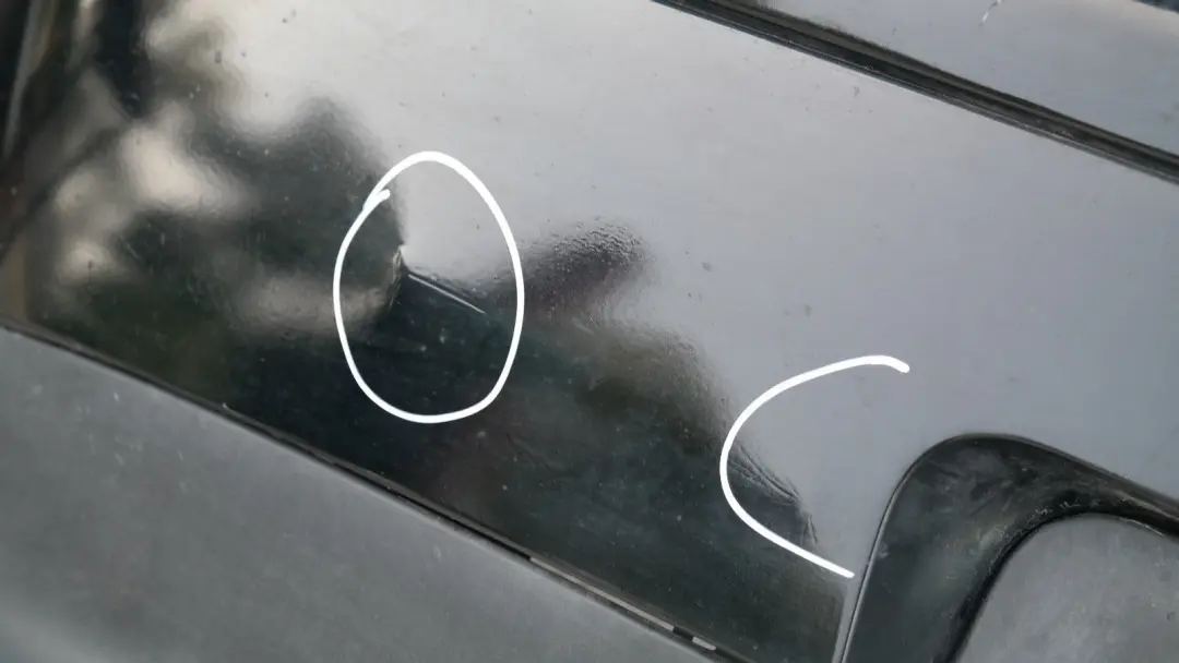 Verkleidung Stossfänger lackiert hinten PDC SCHWARZ 2 - 668 für BMW 1 er 2 E87 mit Teilenummer 51120032630 BMW 1 er 2 E87 Verkleidung Stossfänger lackiert hinten PDC SCHWARZ 2 - 668 - SKU 0032630-SCH2 - Teilenummer 51120032630