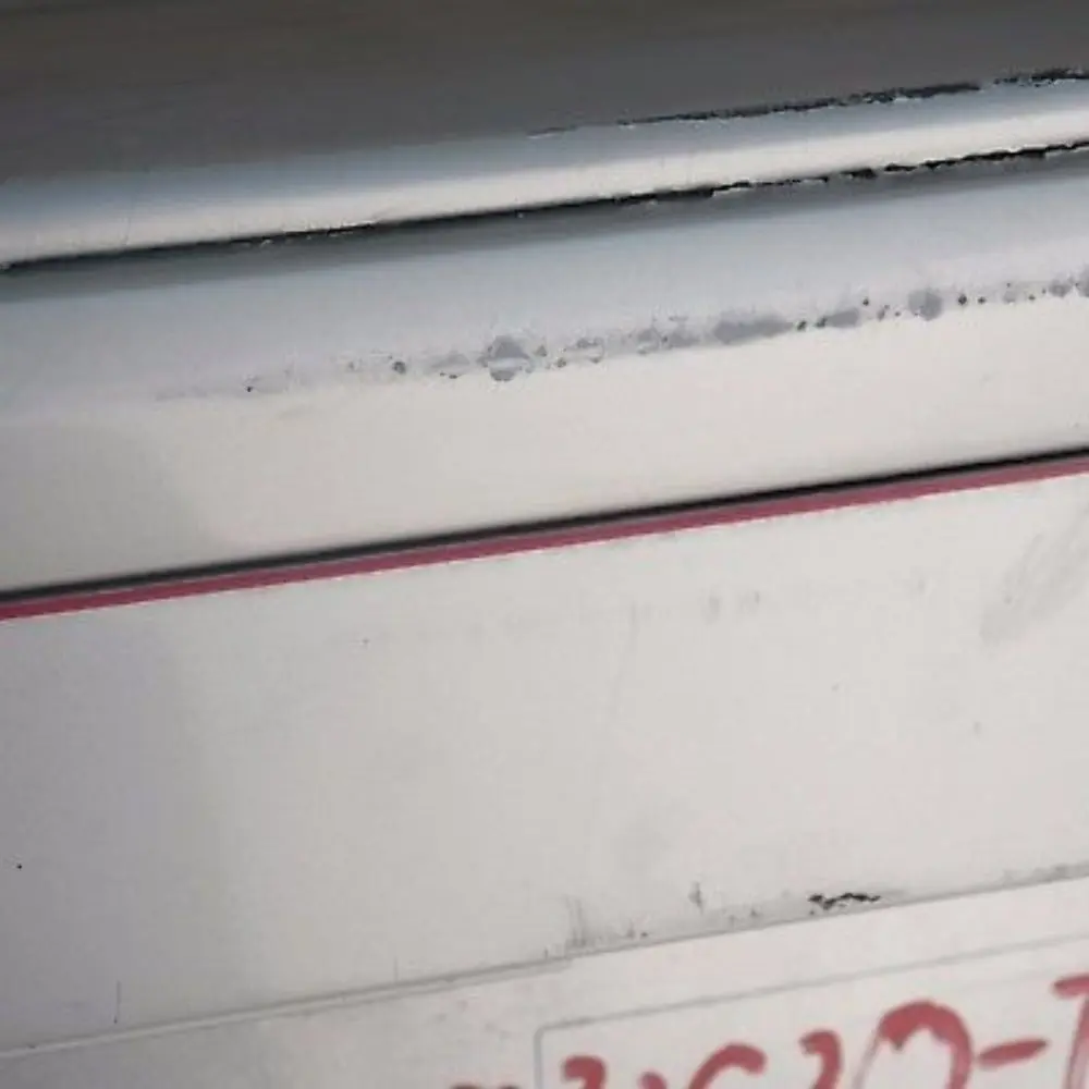 Zderzak tylny tył titansilber 354 do BMW E87 o numerze 32630 BMW E87 Zderzak tylny tył titansilber 354 - SKU 0032630-TS5 - Numer Części 32630