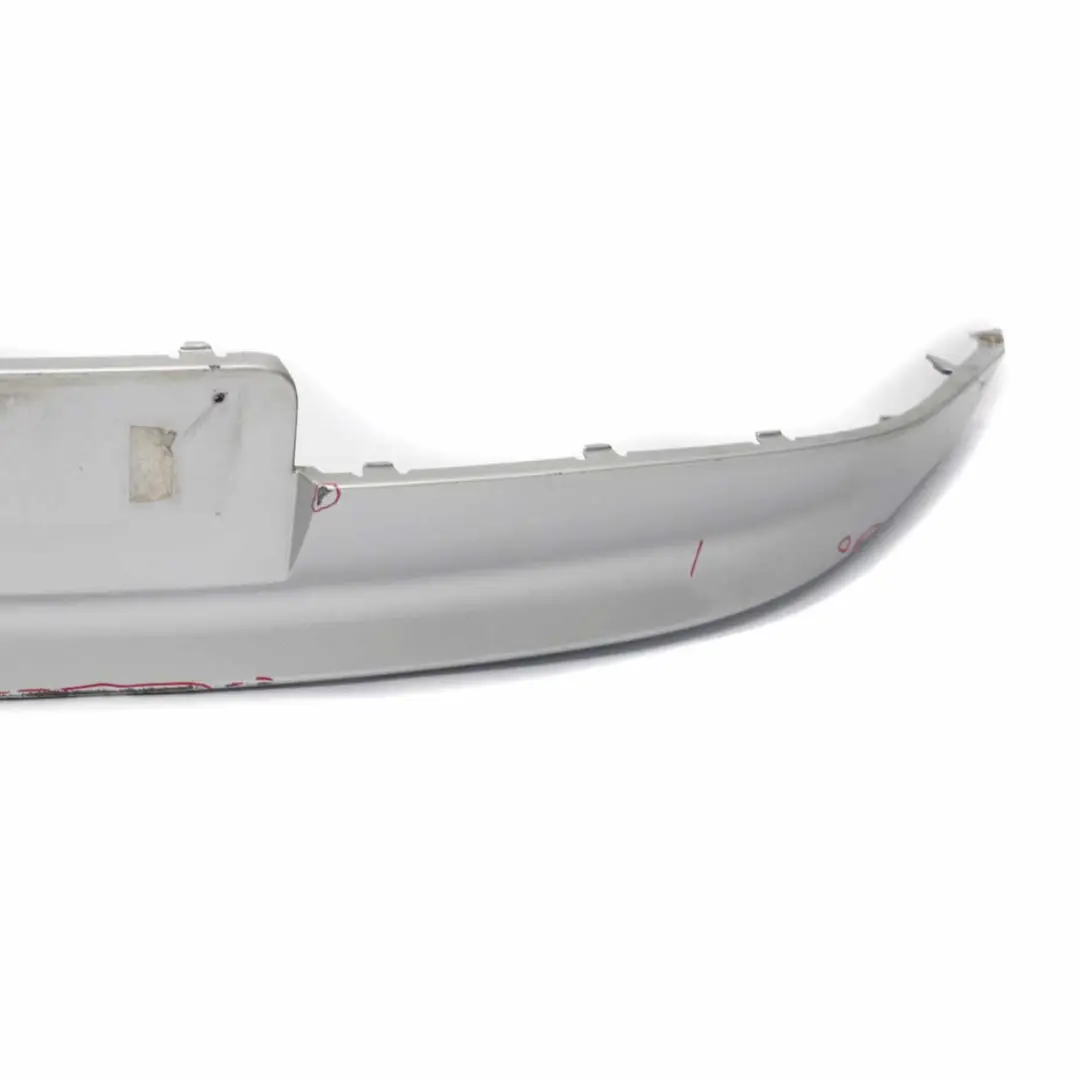 Panel embellecedor inferior parachoques trasero Titansilber Silber para BMW E87 con número de pieza 51120032631 BMW E87 Panel embellecedor inferior parachoques trasero Titansilber Silber - SKU 0032631-TS1 - Número de pieza 51120032631