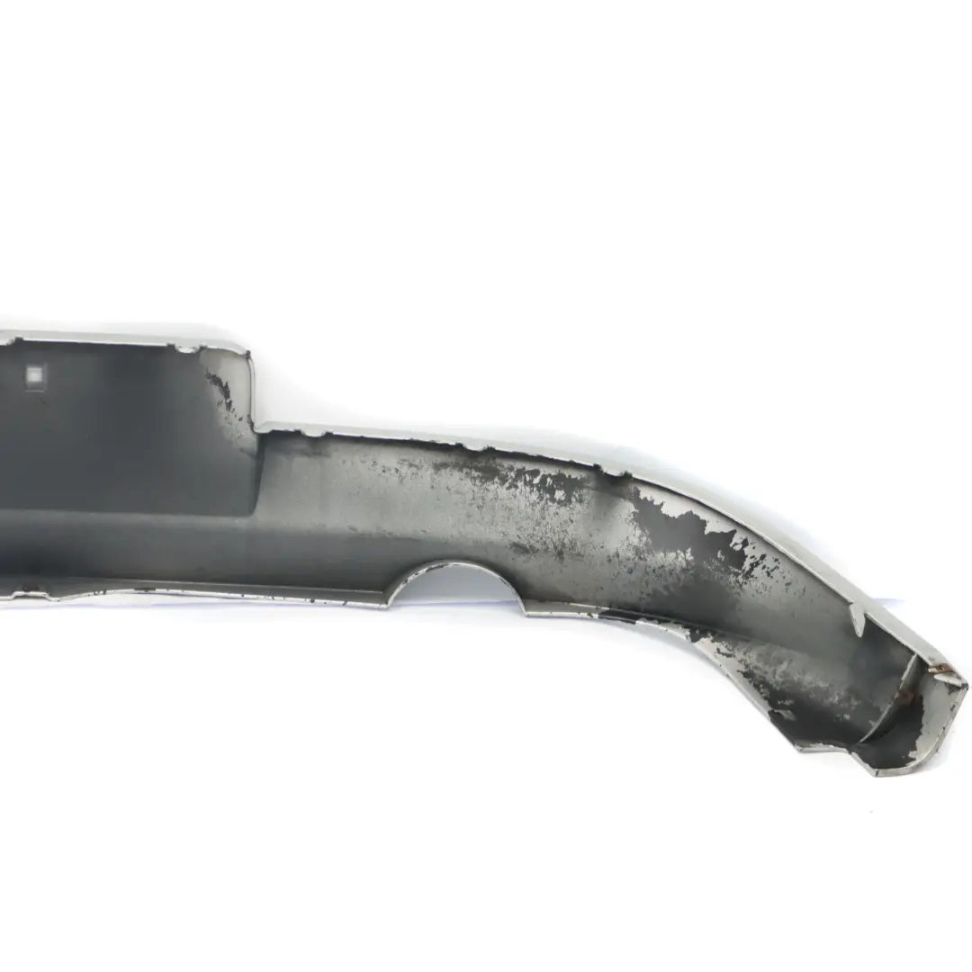Pannello inferiore paraurti posteriore Titansilber Silber Silver - 354 per BMW E87 con numero di parte 51120032631 BMW E87 Pannello inferiore paraurti posteriore Titansilber Silber Silver - 354 - SKU 0032631-TS2 - Numero di parte 51120032631