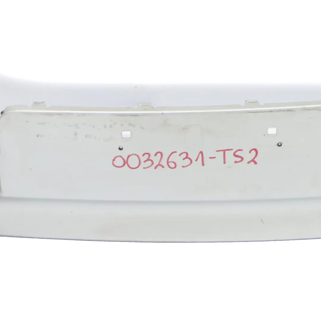 Untere Zierleiste Heckstoßstange Titansilber Silber - 354 für BMW E87 mit Teilenummer 51120032631 BMW E87 Untere Zierleiste Heckstoßstange Titansilber Silber - 354 - SKU 0032631-TS2 - Teilenummer 51120032631