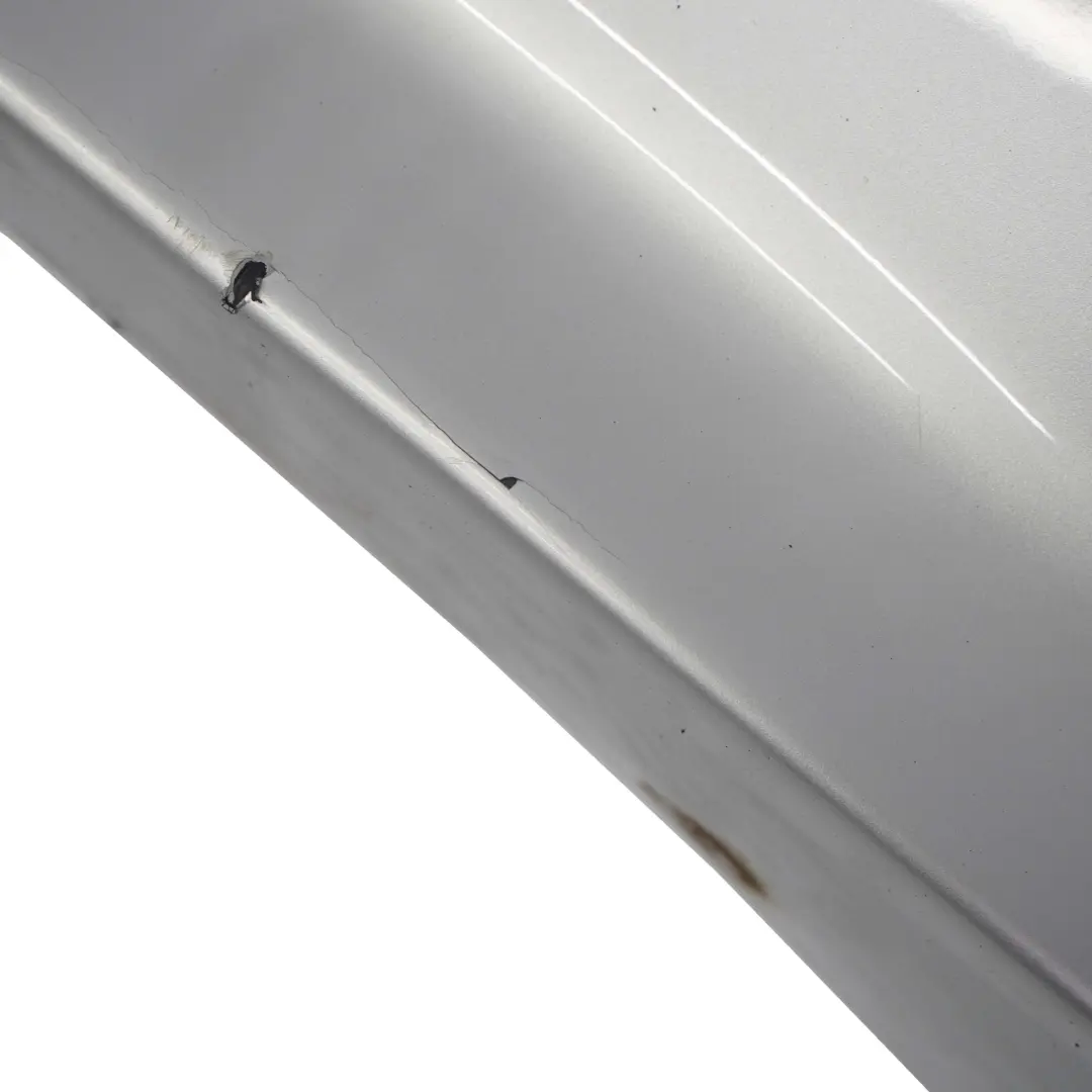 BMW E87 Paragolpes Trasero Panel Inferior Titansilber Silber Silver Metallic 354 - SKU 0032631-TS - Número de pieza 0032631