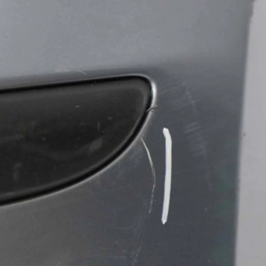 Zderzak Przedni Quarzblau Metallic - A18 do BMW E87 o numerze 0032635 BMW E87 Zderzak Przedni Quarzblau Metallic - A18 - SKU 0032635-QB - Numer Części 0032635