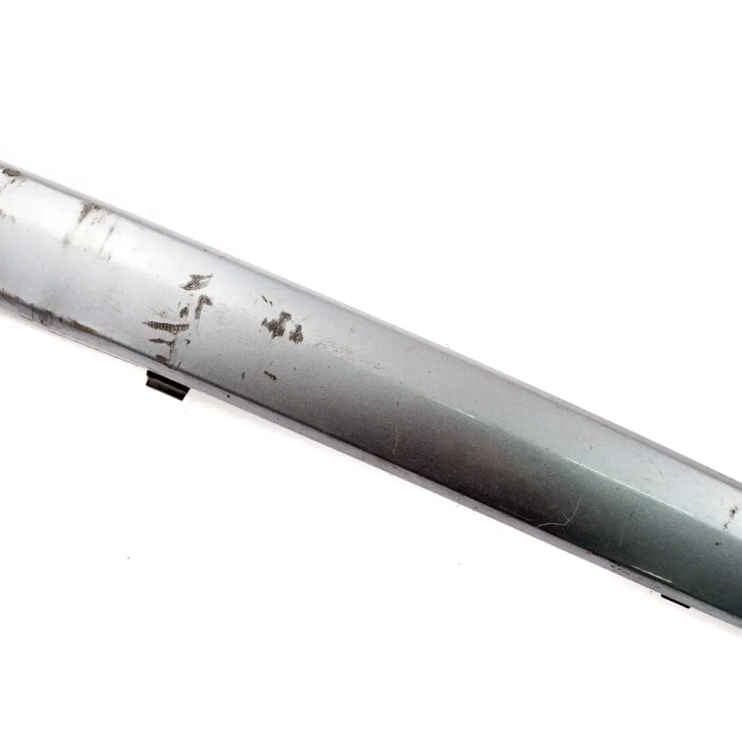 Listwa zderzaka przednia lewa quarzblau do BMW E87 o numerze 7124499 BMW E87 Listwa zderzaka przednia lewa quarzblau - SKU 0032637-QB - Numer Części 7124499