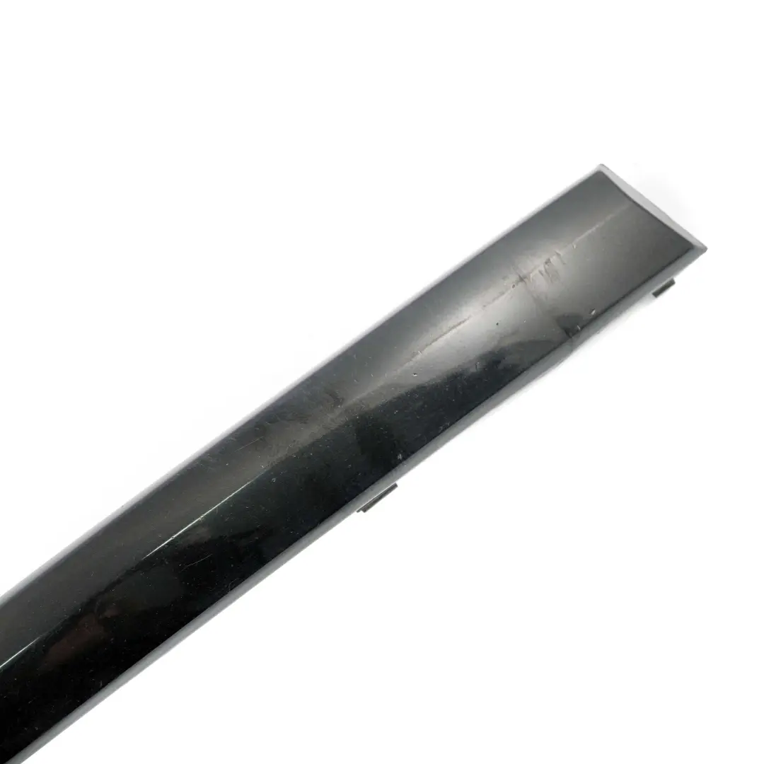 Listwa zderzaka przednia prawa do BMW E87 o numerze 7124500 BMW E87 Listwa zderzaka przednia prawa - SKU 0032638-BS - Numer Części 7124500