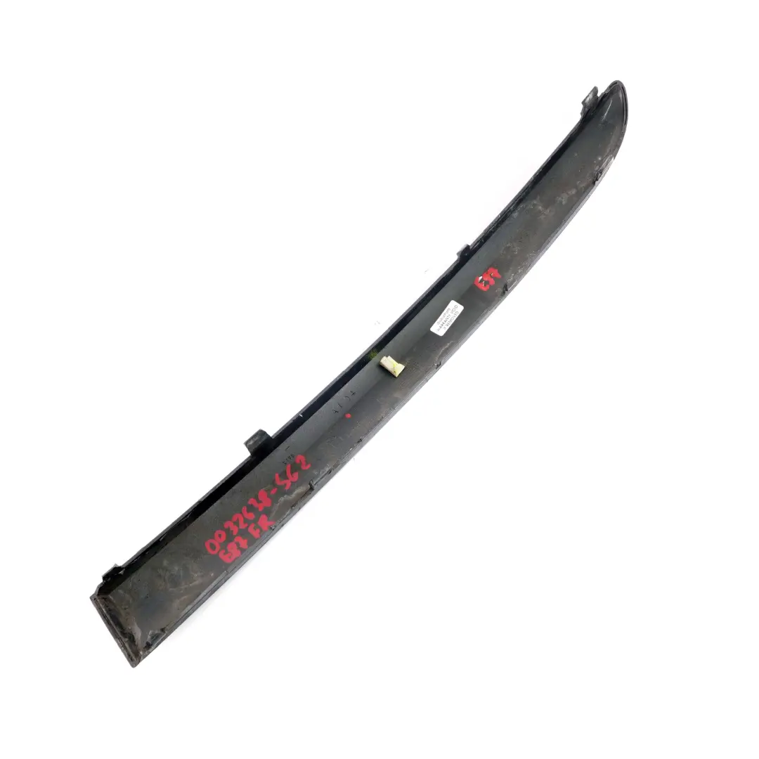 BMW E87 Stossleiste Couvrir Iris avant Droit Mousseux Graphite A22 - SKU 0032638-SG2 - Numéro de pièce 0032638