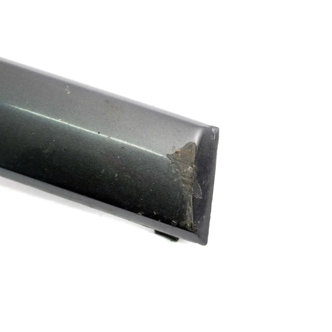 Stossleiste Abdeckung Blende Vorne Rechts Sparkling Graphite A22 für BMW 1 er E87 mit Teilenummer 0032638 BMW 1 er E87 Stossleiste Abdeckung Blende Vorne Rechts Sparkling Graphite A22 - SKU 0032638-SG2 - Teilenummer 0032638