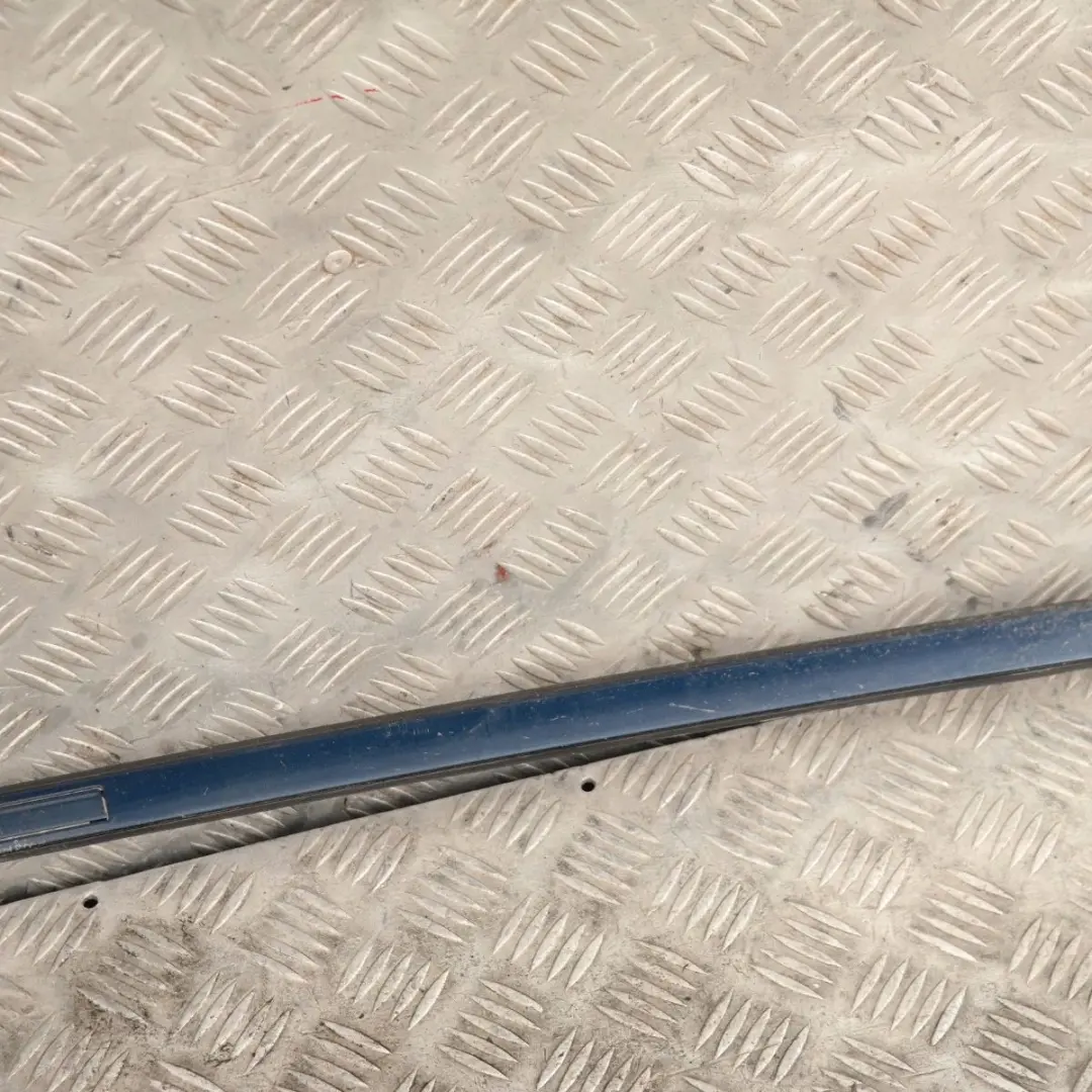 Left Roof Moulding Railing N/S Tiefseeblau Deep Sea Blue to BMW 1 Series E81 E87 with Part number 32701 BMW 1 Series E81 E87 Left Roof Moulding Railing N/S Tiefseeblau Deep Sea Blue - SKU 0032701-DSB - Part number 32701