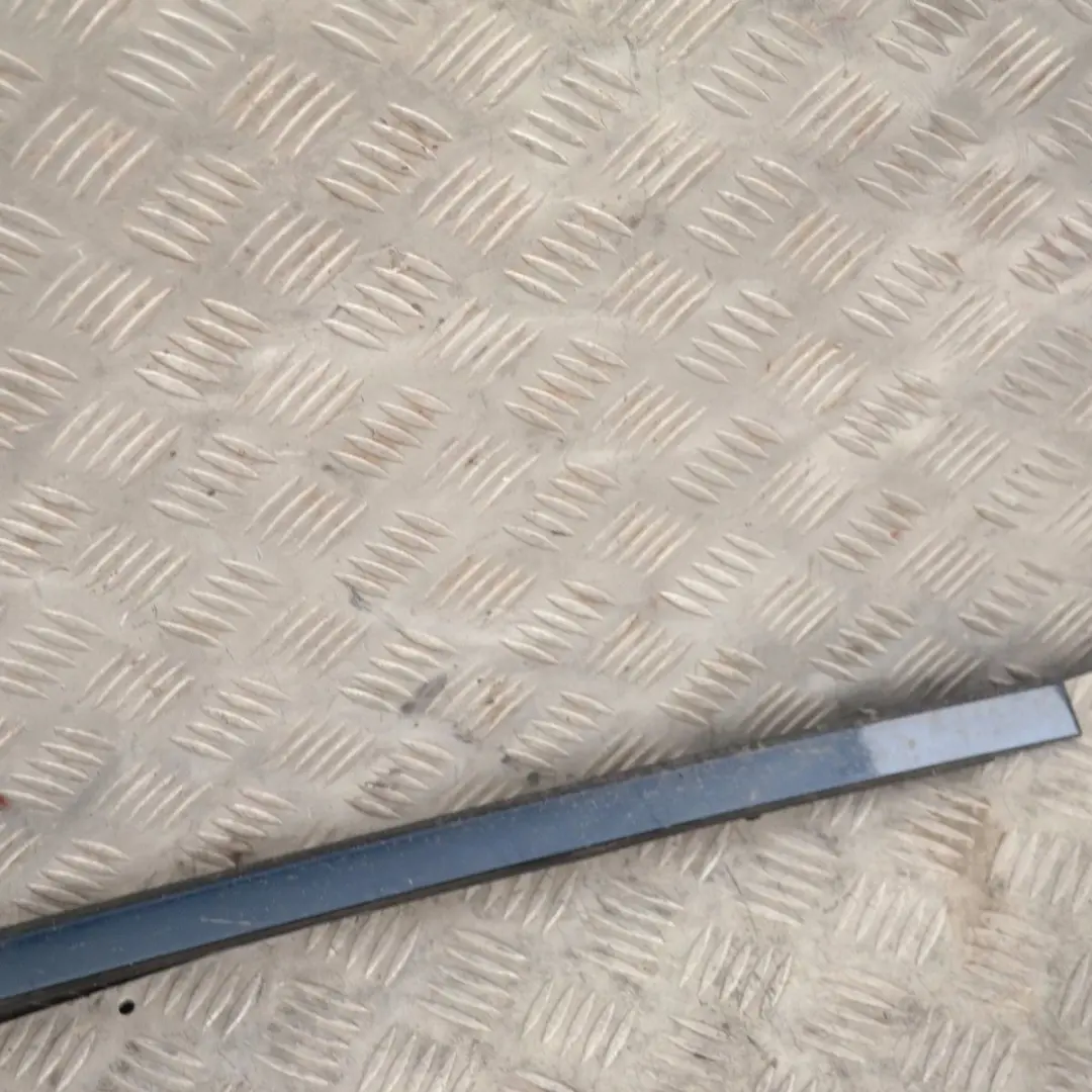 Left Roof Moulding Railing N/S Tiefseeblau Deep Sea Blue to BMW 1 Series E81 E87 with Part number 32701 BMW 1 Series E81 E87 Left Roof Moulding Railing N/S Tiefseeblau Deep Sea Blue - SKU 0032701-DSB - Part number 32701