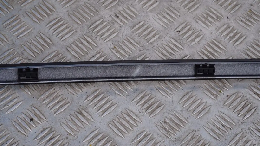 BMW 1 Series E81 E87 Left roof moulding railing N/S Bluewater Metallic Blue 896 - SKU 0032701-WB - Part number 51130032701