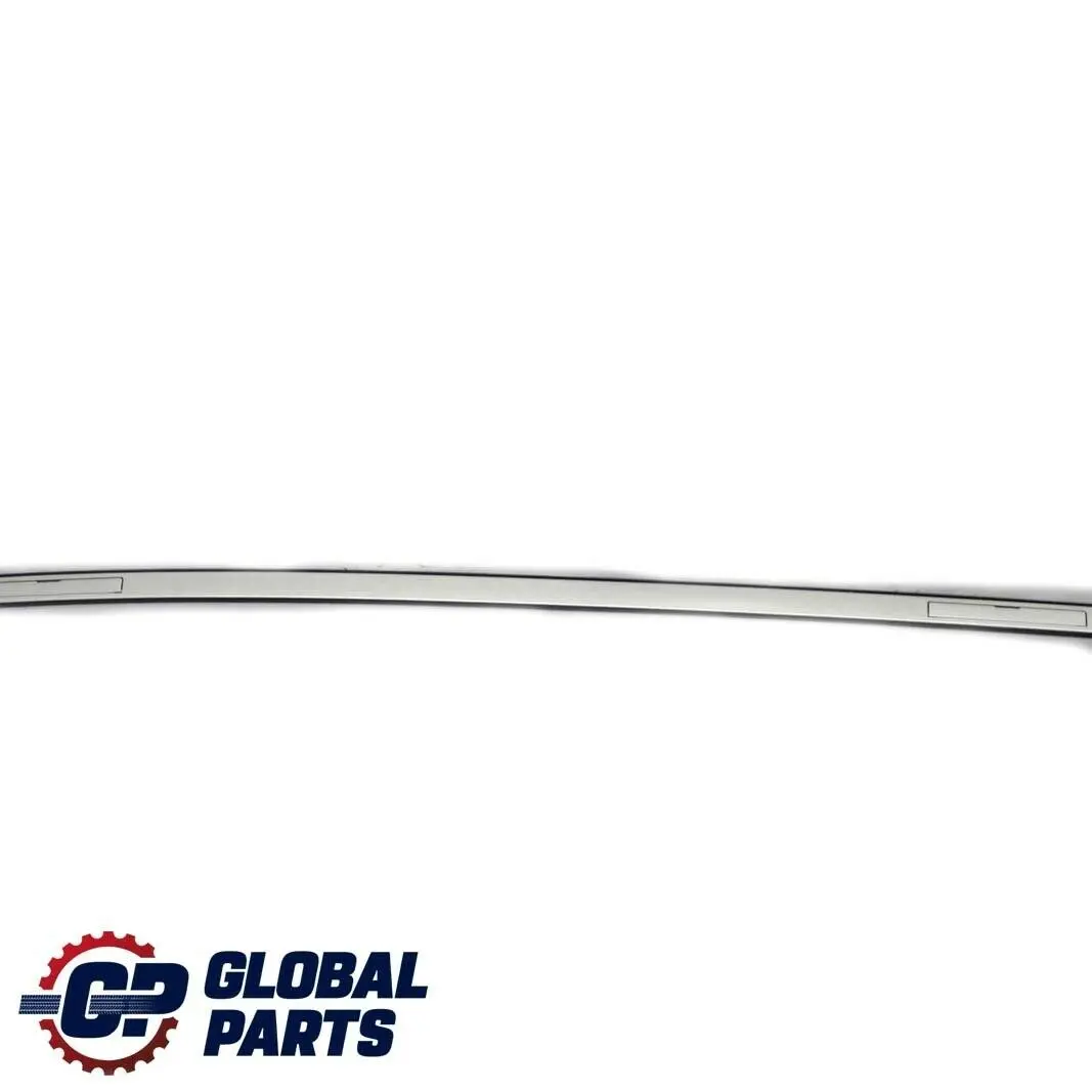 Moldura de techo derecha Railing Gutter Titan Silver para BMW E81 E87 E87N con número de pieza 0032702 BMW E81 E87 E87N Moldura de techo derecha Railing Gutter Titan Silver - SKU 0032702-TS - Número de pieza 0032702