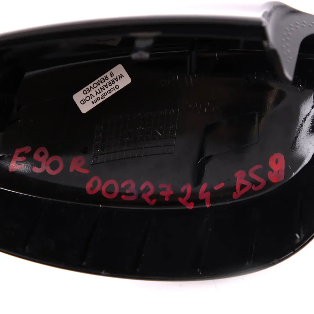 Wing Mirror Cover BMW E90 E91 Right Cap O/S sapphire to with Part number 0032724 Wing Mirror Cover BMW E90 E91 Right Cap O/S sapphire - SKU 0032724-SG4 - Part number 0032724