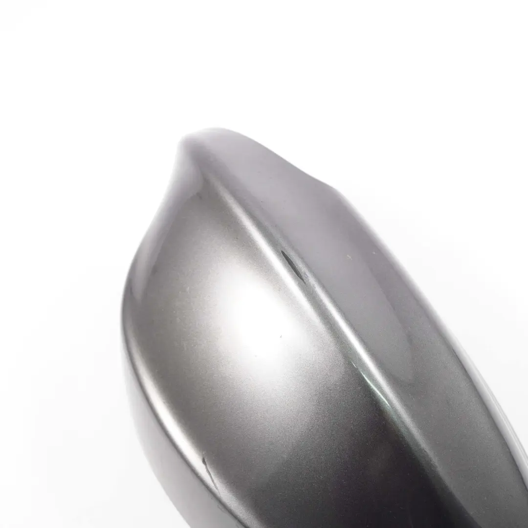 Copertura specchietto retrovisore BMW E90 E91 5 Destra Cap Involucro Grafite A22 per con numero di parte 0032724 Copertura specchietto retrovisore BMW E90 E91 5 Destra Cap Involucro Grafite A22 - SKU 0032724-SG5 - Numero di parte 0032724