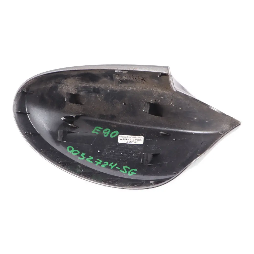 Destra Cover Cap O / S Casing Specchio D'ala Sparkling Graphite per BMW E90 E91 con numero di parte 0032724 BMW E90 E91 Destra Cover Cap O / S Casing Specchio D'ala Sparkling Graphite - SKU 0032724-SG - Numero di parte 0032724