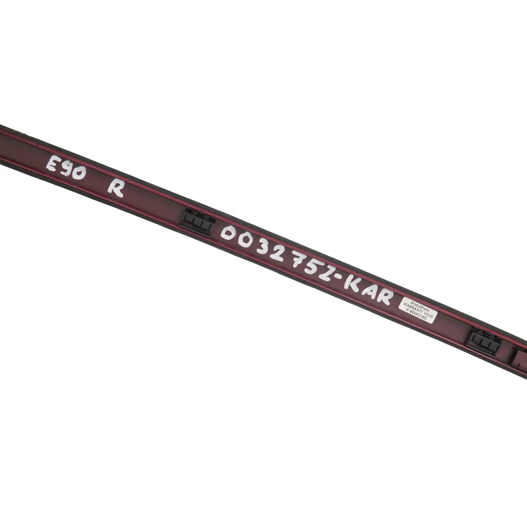 BMW 3er E90 Barre de Toit Moulage Droite Rouge Carmin Karmesin Rouge - SKU 0032752-KAR - Numéro de pièce 0032752