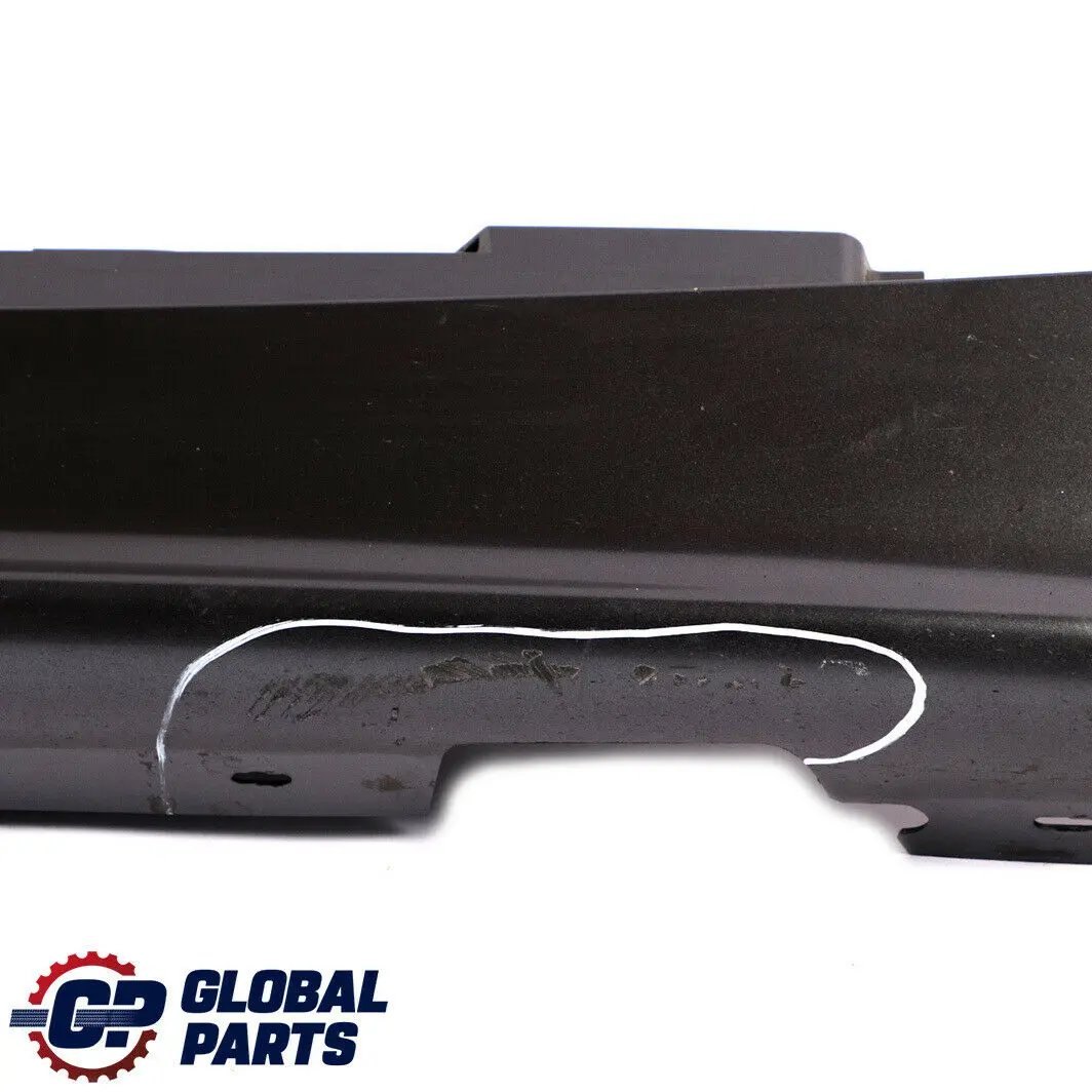 BMW E87 Tapa Sill Strip Faldon Lateral Derecho Sparkling Graphite - SKU 0032948-SG10 - Número de pieza 32948