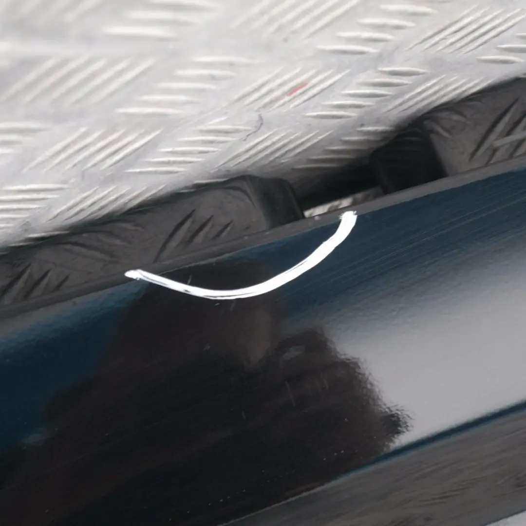 Schwellerleiste Blende Schweller rechts Black Sapphire Metallic 475 für BMW 1 er E87 mit Teilenummer 32948 BMW 1 er E87 Schwellerleiste Blende Schweller rechts Black Sapphire Metallic 475 - SKU 0032948-BS13 - Teilenummer 32948