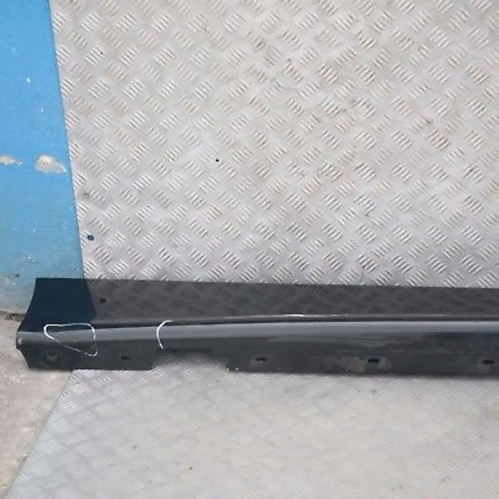 BMW 1 E87 Bas de Porte Couverture Seuil Droite Noir Sapphire Metallique - SKU 0032948-BS19 - Numéro de pièce 32948