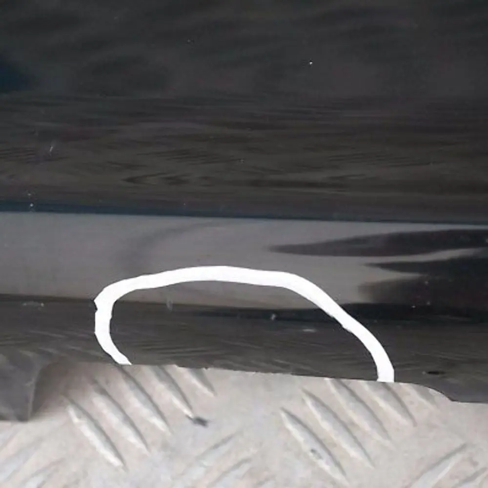 Sill strip side skirt right O/S Black Sapphire Metallic 475 to BMW 1 SERIES 20 E87 with Part number 32948 BMW 1 SERIES 20 E87 Sill strip side skirt right O/S Black Sapphire Metallic 475 - SKU 0032948-BS20 - Part number 32948