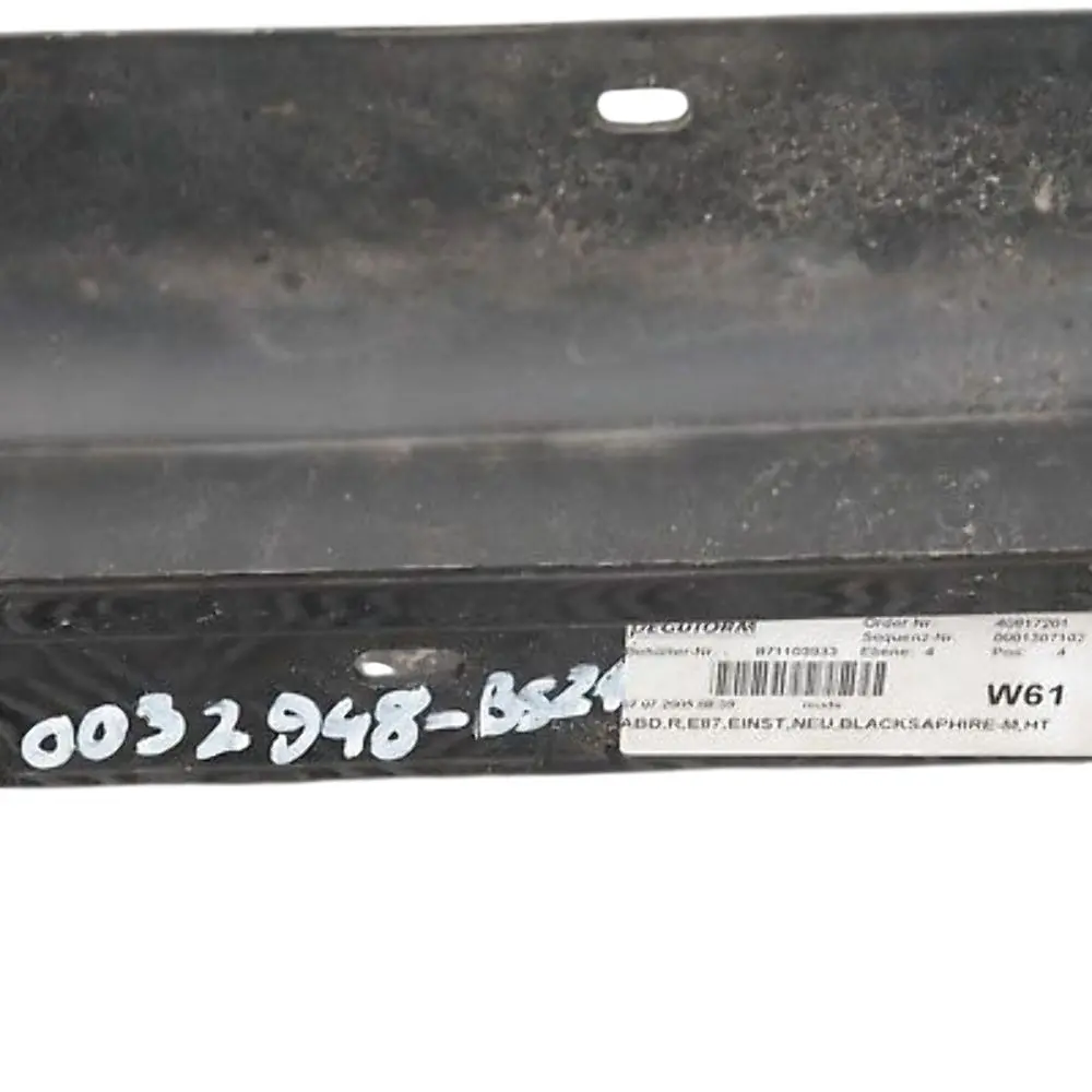 Sill strip side skirt right O/S Black Sapphire Metallic 475 to BMW 1 SERIES 21 E87 with Part number 32948 BMW 1 SERIES 21 E87 Sill strip side skirt right O/S Black Sapphire Metallic 475 - SKU 0032948-BS21 - Part number 32948