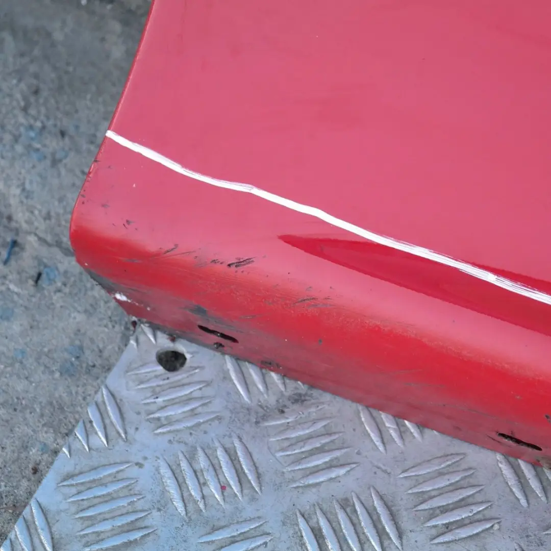 Listwa Progowa Boczna Prawa Czerwona Japanrot - 438 do BMW E87 o numerze 51770032948 BMW E87 Listwa Progowa Boczna Prawa Czerwona Japanrot - 438 - SKU 0032948-JR2 - Numer Części 51770032948