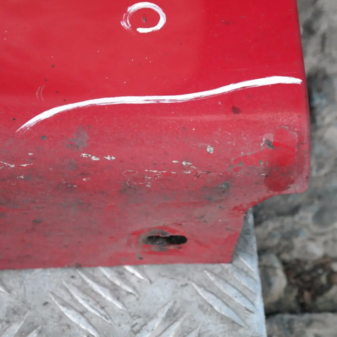 BMW 1 SERIES 3 E87 Sill Strip Side Skirt Right O/S Japanrot Japan Red Rot - 438 - SKU 0032948-JR3 - Part number 51770032948
