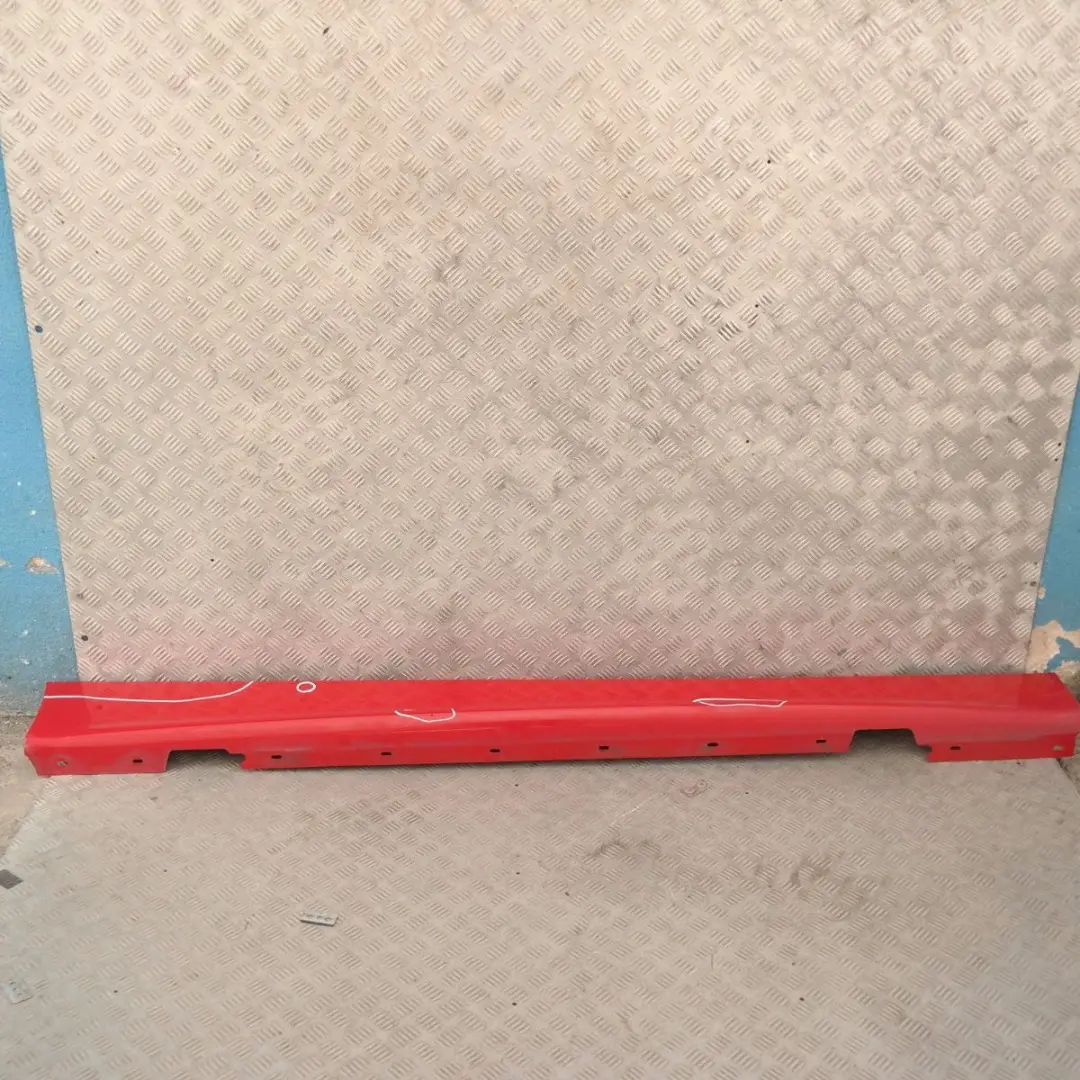 Bas de Porte Couverture Seuil Droite Rouge Japon Rouge 438 pour BMW 1 7 E87 à propos du numéro de pièce 32948 BMW 1 7 E87 Bas de Porte Couverture Seuil Droite Rouge Japon Rouge 438 - SKU 0032948-JR7 - Numéro de pièce 32948