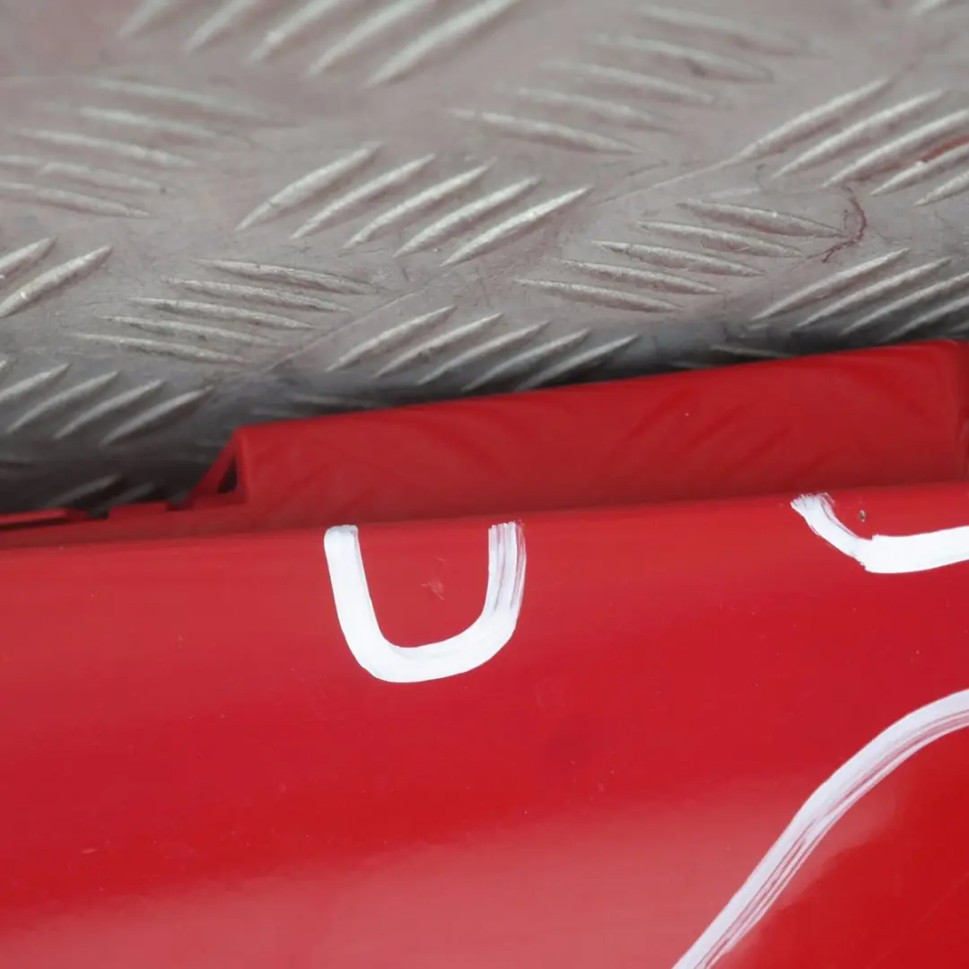 BMW 8 E87 Sill Strip Faldón Lateral Derecho Japanrot Red Rot - 438 - SKU 0032948-JR8 - Número de pieza 32948