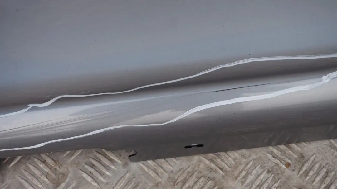 Bas de Porte Couverture Seuil Droite Quartzbleu Bleu pour BMW 1 E87 à propos du numéro de pièce 32948 BMW 1 E87 Bas de Porte Couverture Seuil Droite Quartzbleu Bleu - SKU 0032948-QB14 - Numéro de pièce 32948