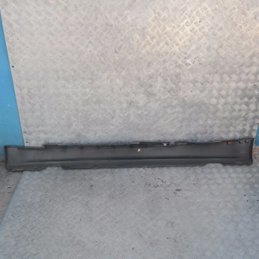 BMW E87 Nakładka listwa próg prawy quarzblau A18 - SKU 0032948-QB16 - Numer Części 32948