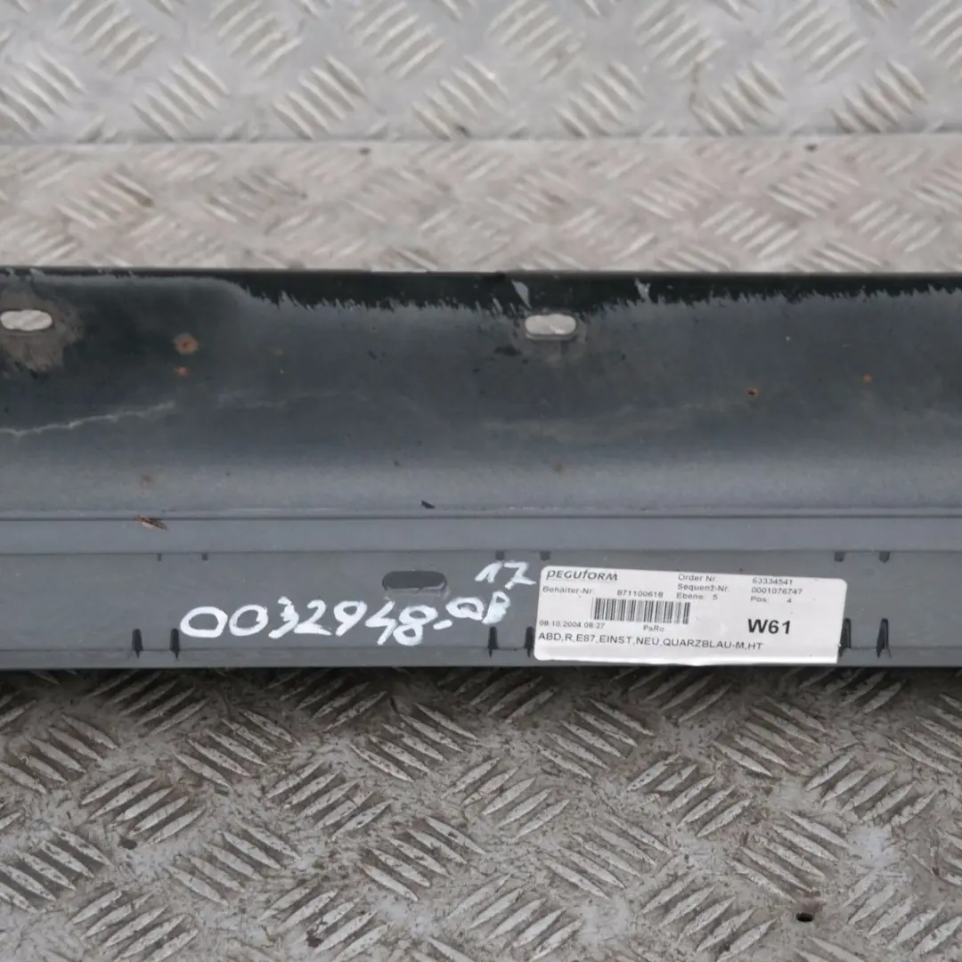 Schwellerleiste Blende Schweller rechts Quarzblau Blau Metallic für BMW 1 er E87 mit Teilenummer 32948 BMW 1 er E87 Schwellerleiste Blende Schweller rechts Quarzblau Blau Metallic - SKU 0032948-QB17 - Teilenummer 32948