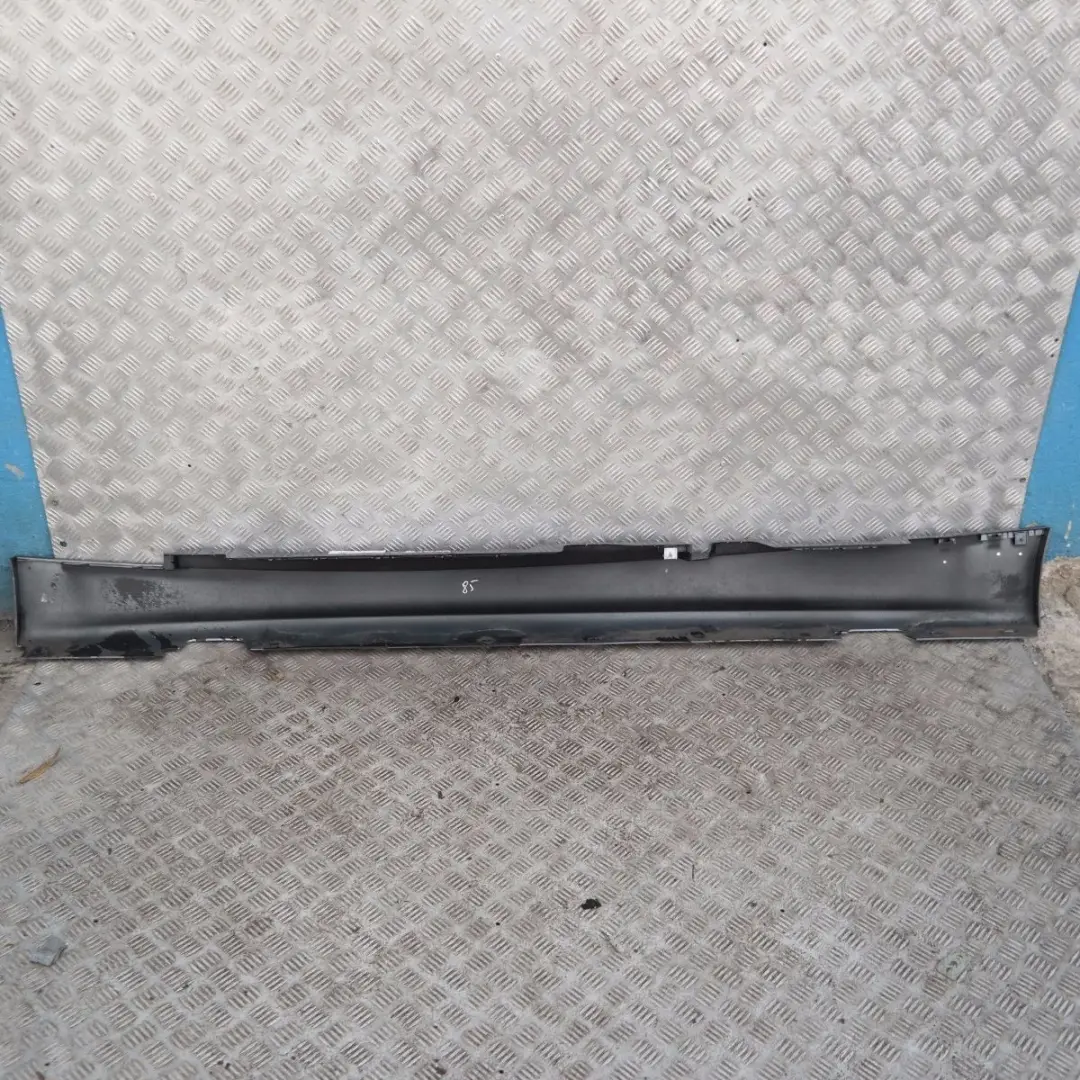 Sill strip side skirt right O/S Quarzblau Blue Metallic A18 to BMW 1 SERIES 17 E87 with Part number 32948 BMW 1 SERIES 17 E87 Sill strip side skirt right O/S Quarzblau Blue Metallic A18 - SKU 0032948-QB17 - Part number 32948